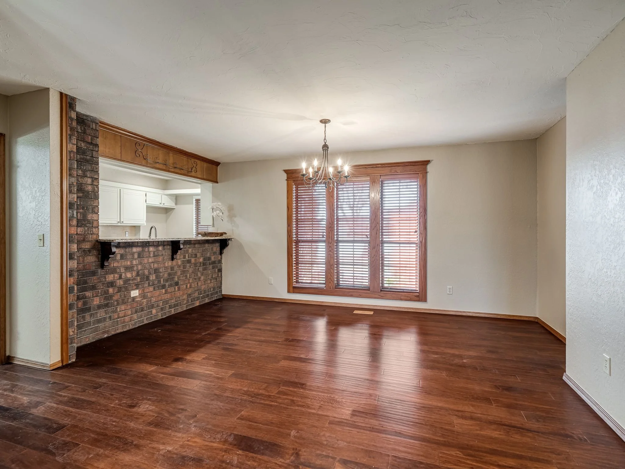 4609 Deer Creek Court-4.jpg