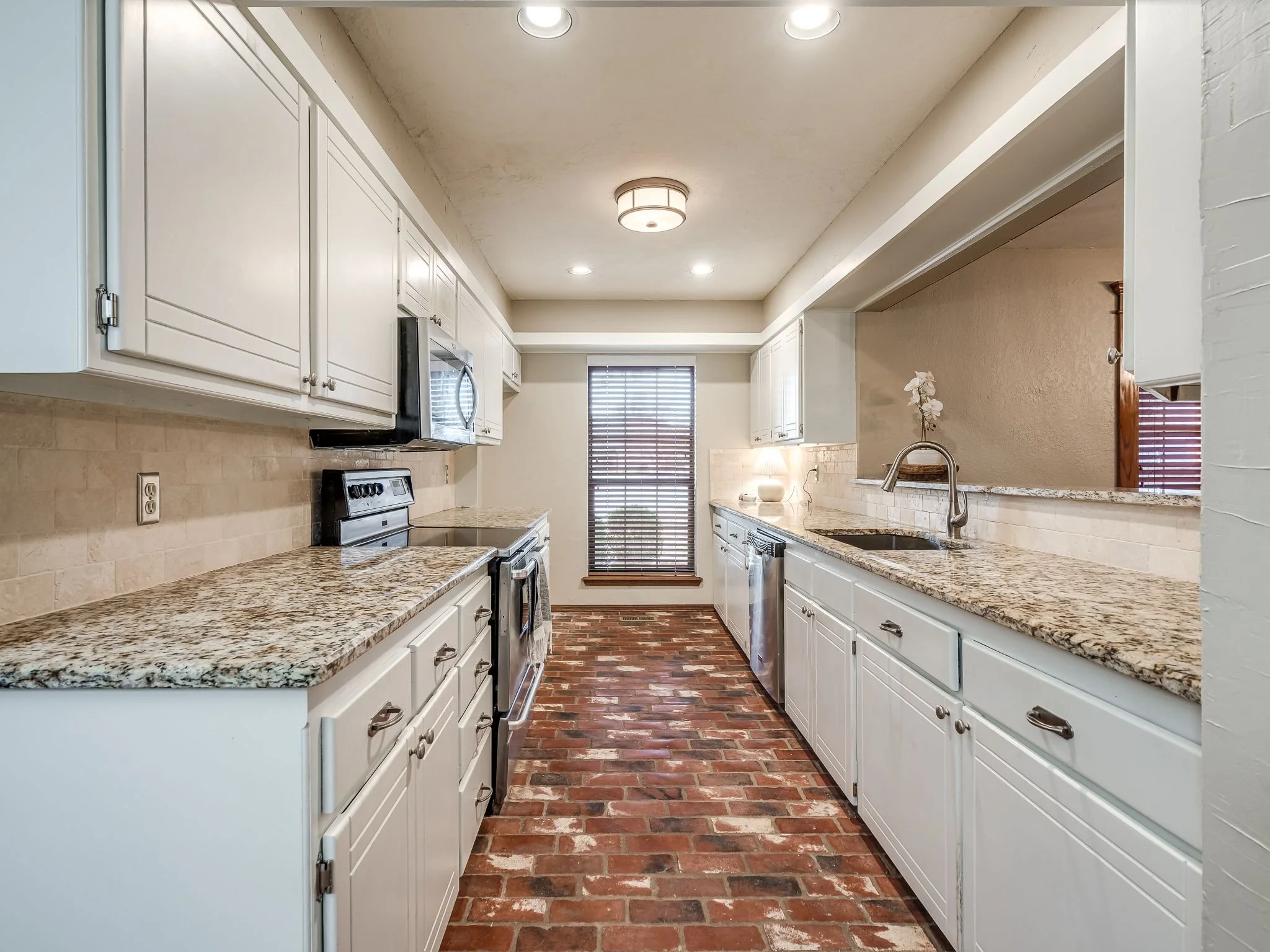 4609 Deer Creek Court-5.jpg