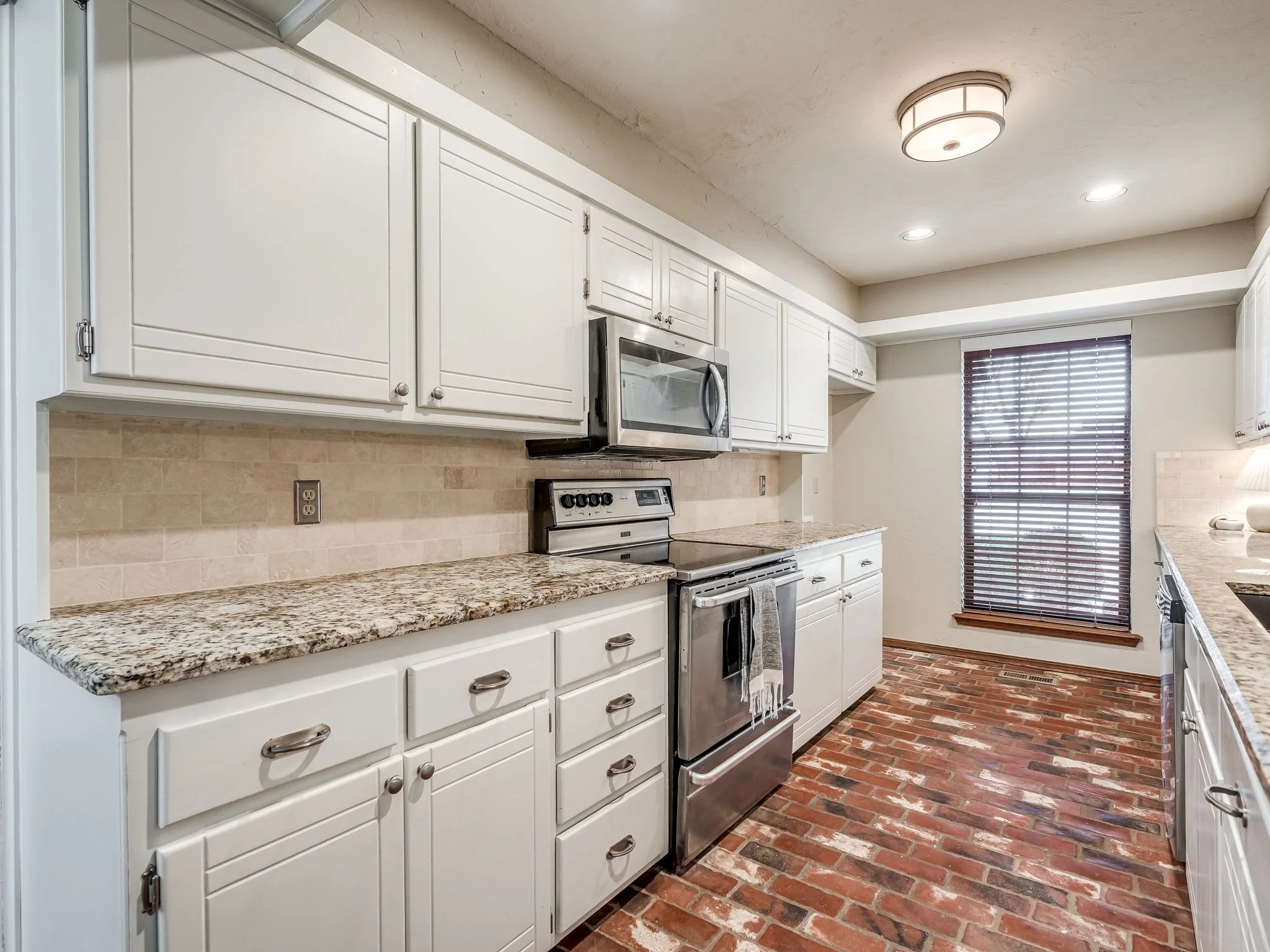 4609 Deer Creek Court-7.jpg