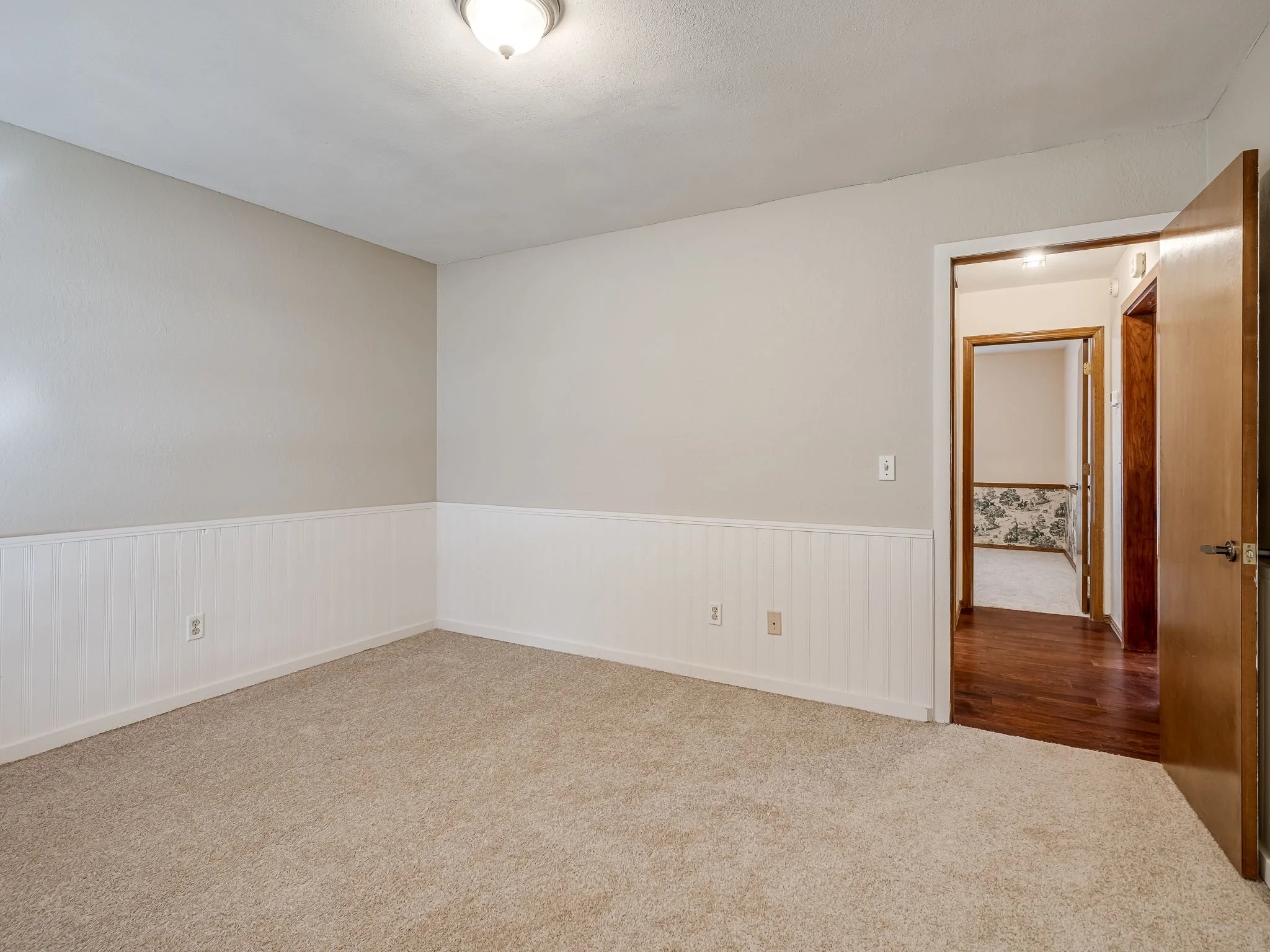 4609 Deer Creek Court-18.jpg