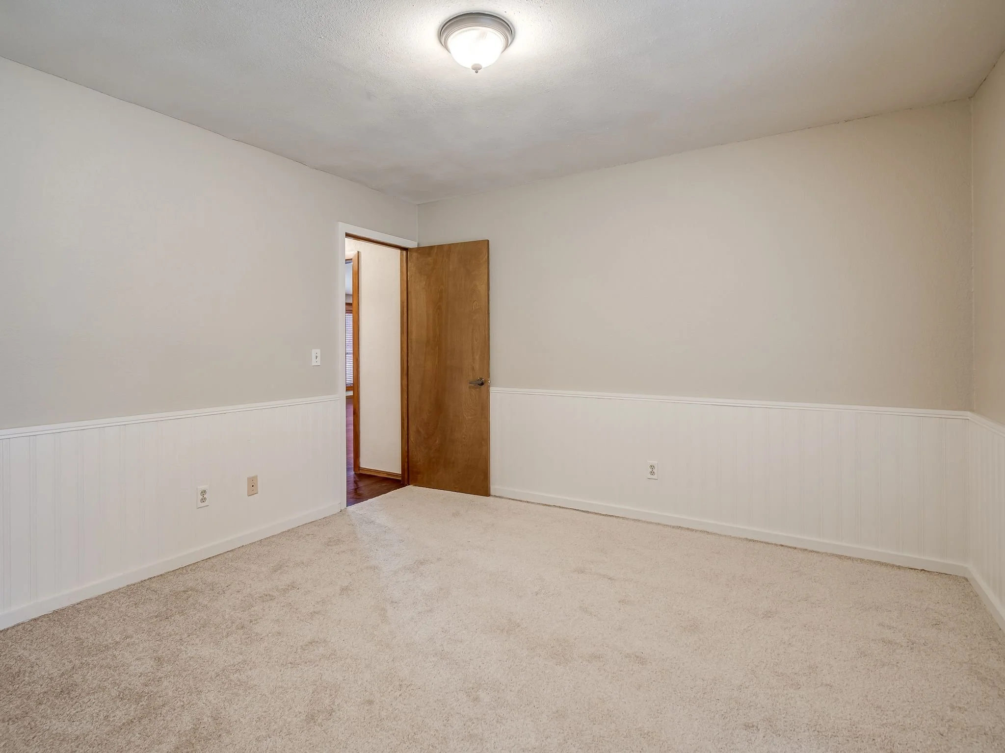 4609 Deer Creek Court-19.jpg