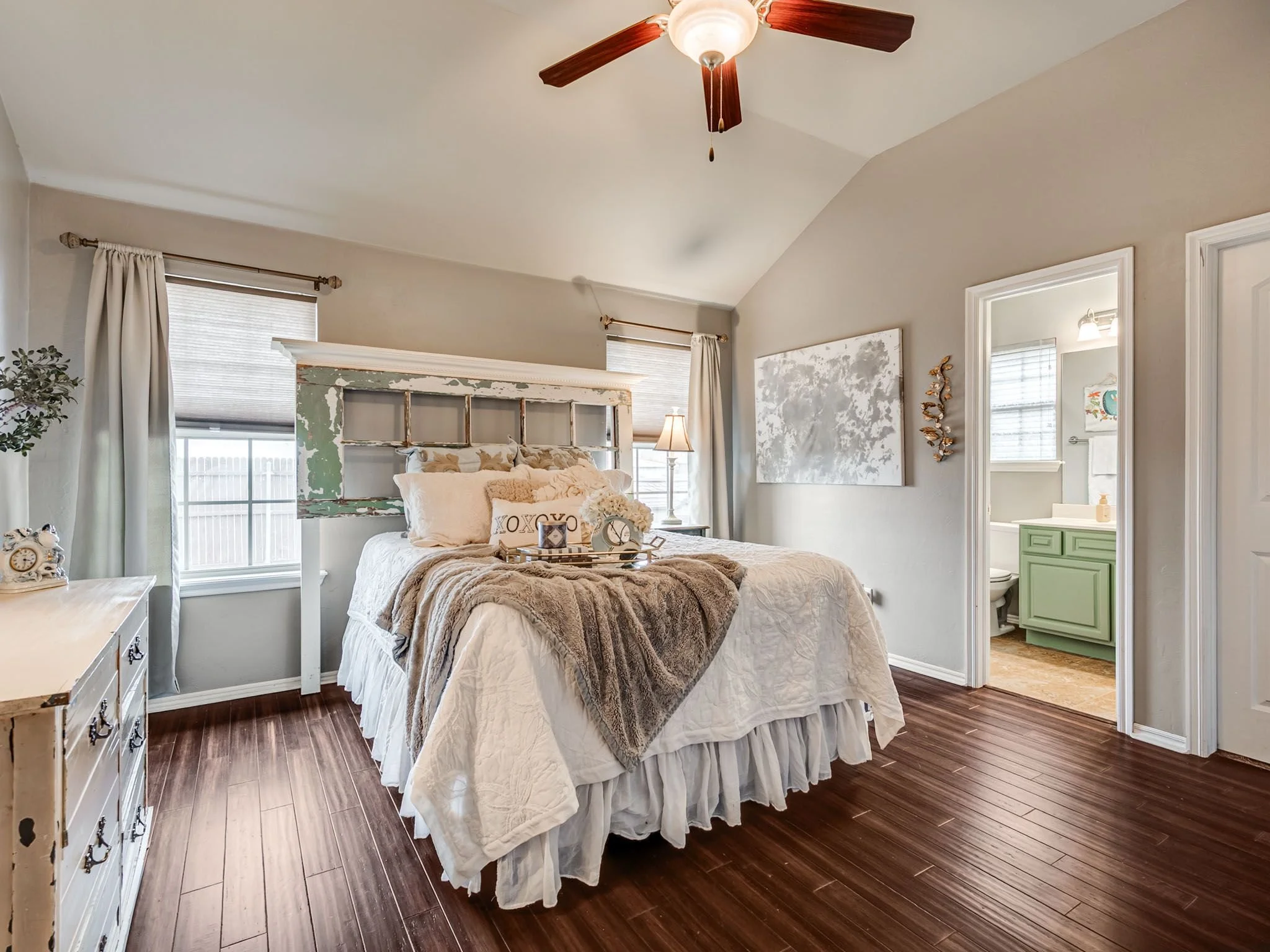 2453 NW 198th St-11.jpg