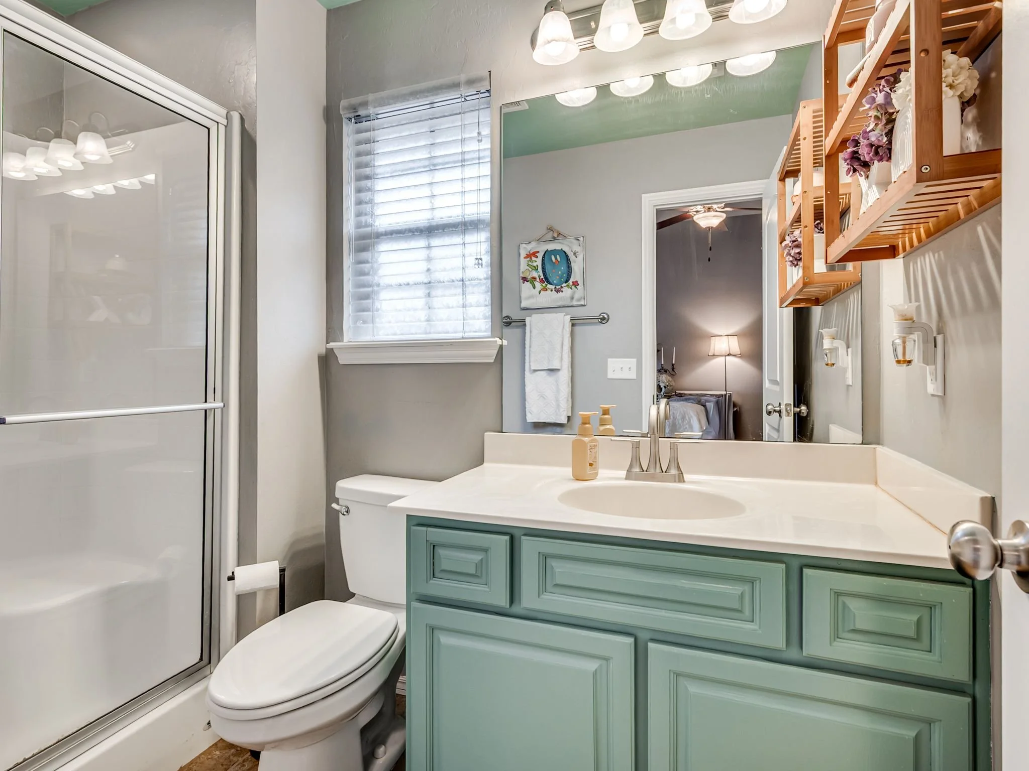 2453 NW 198th St-14.jpg