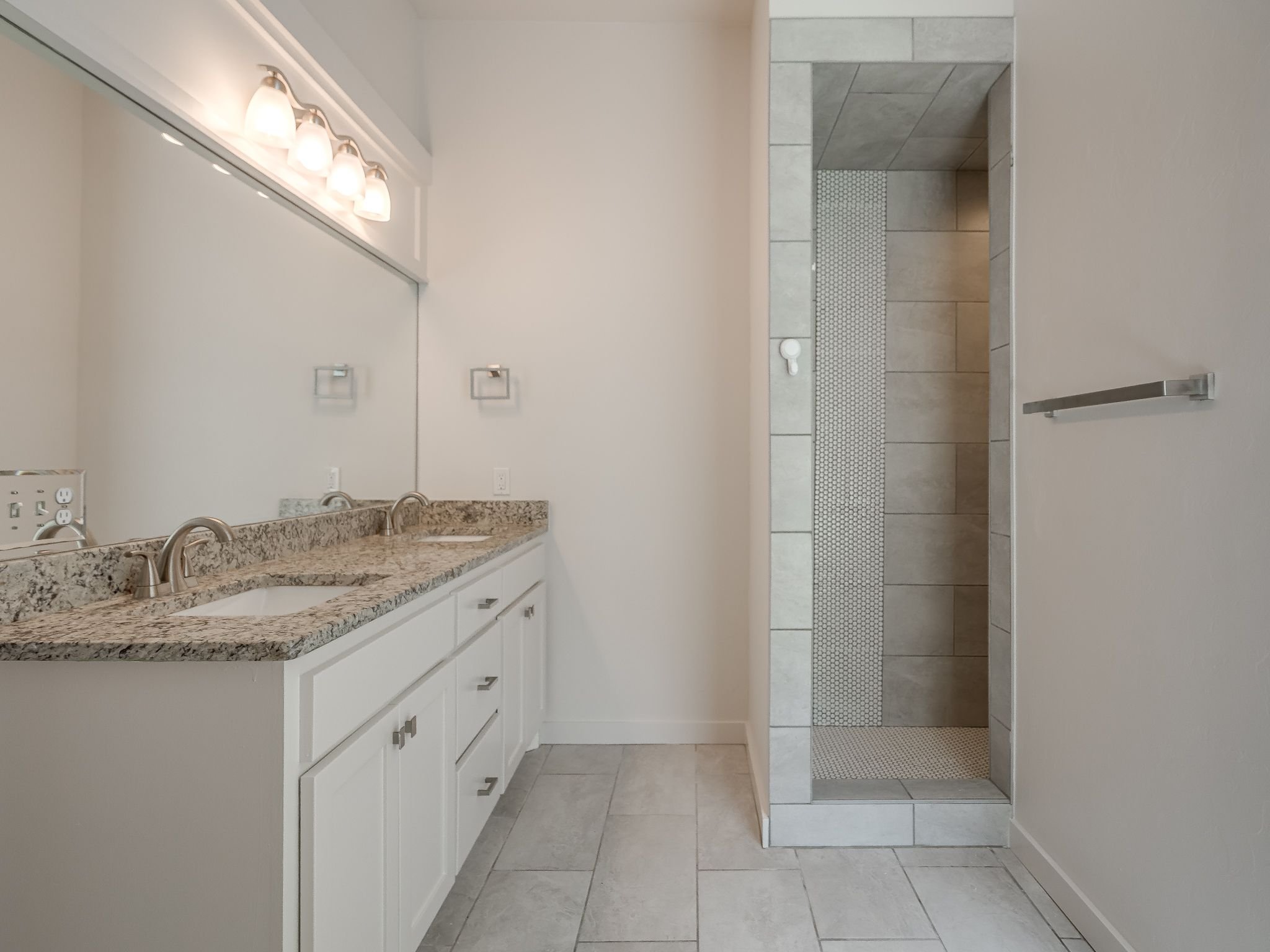 1312 Stone Creek Dr-11.jpg