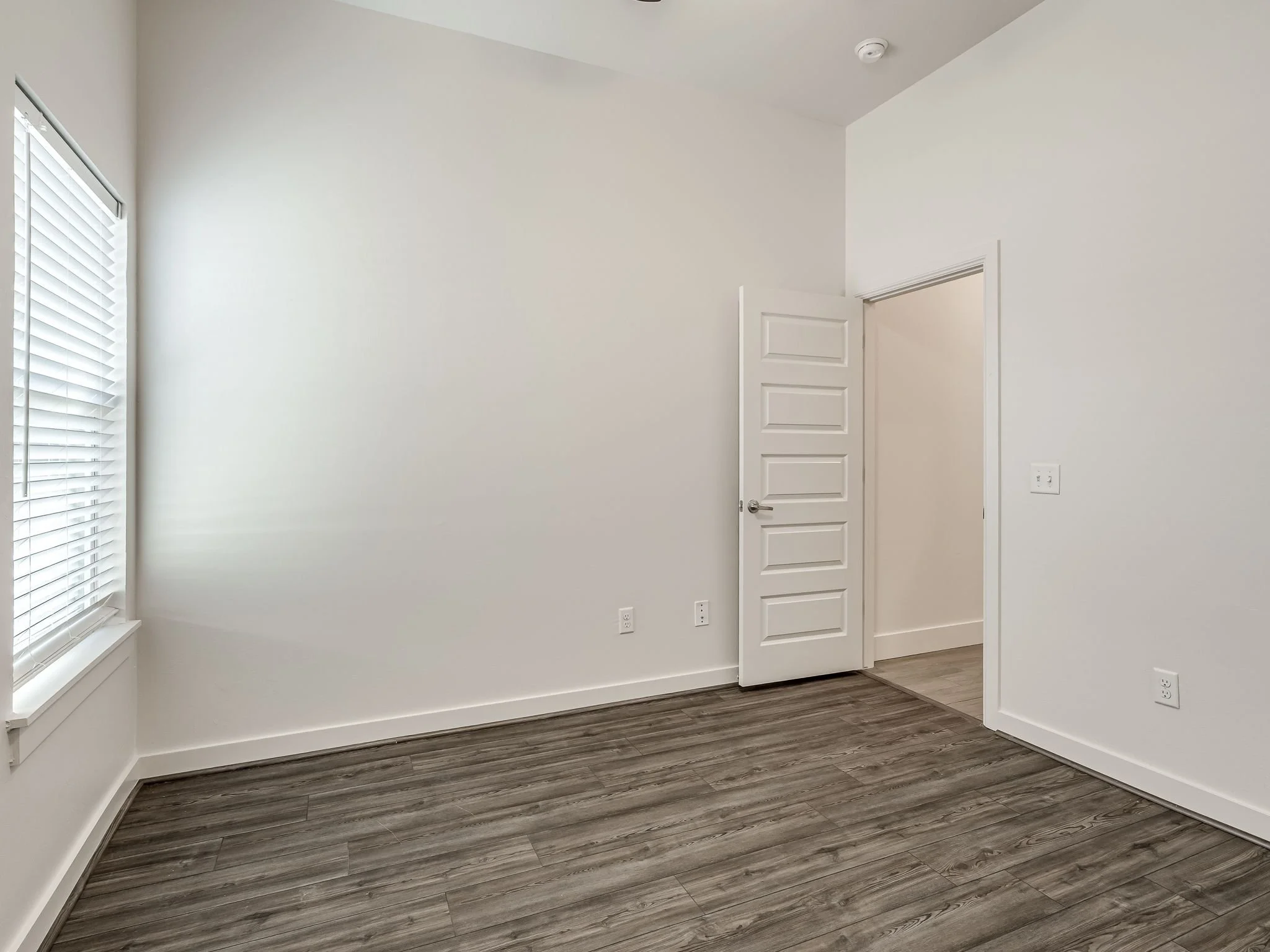 1312 Stone Creek Dr-18.jpg