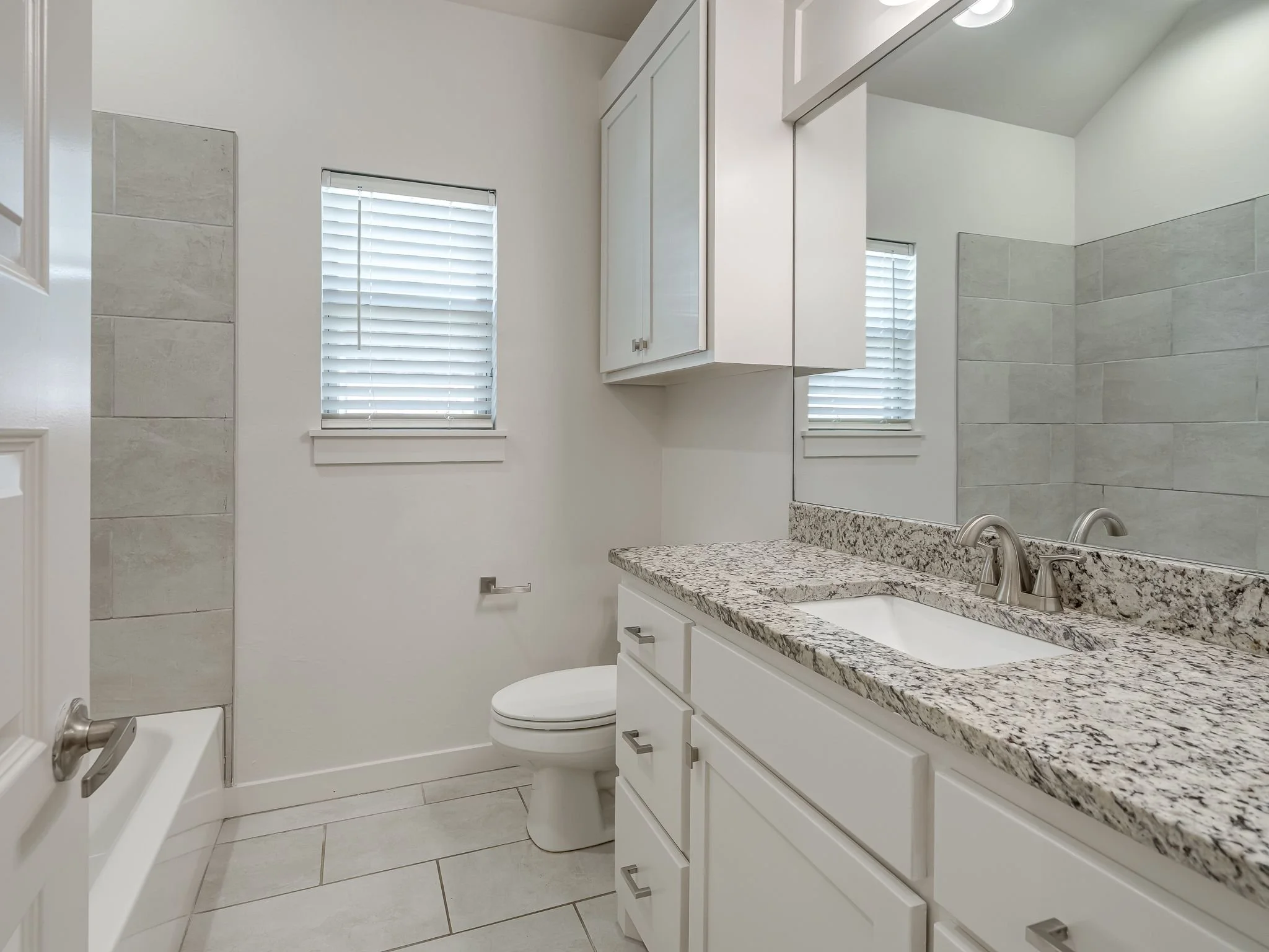 1312 Stone Creek Dr-19.jpg