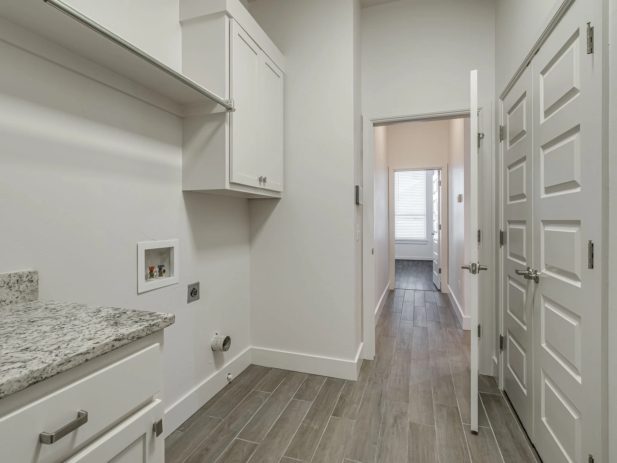 1312 Stone Creek Dr-26.jpg