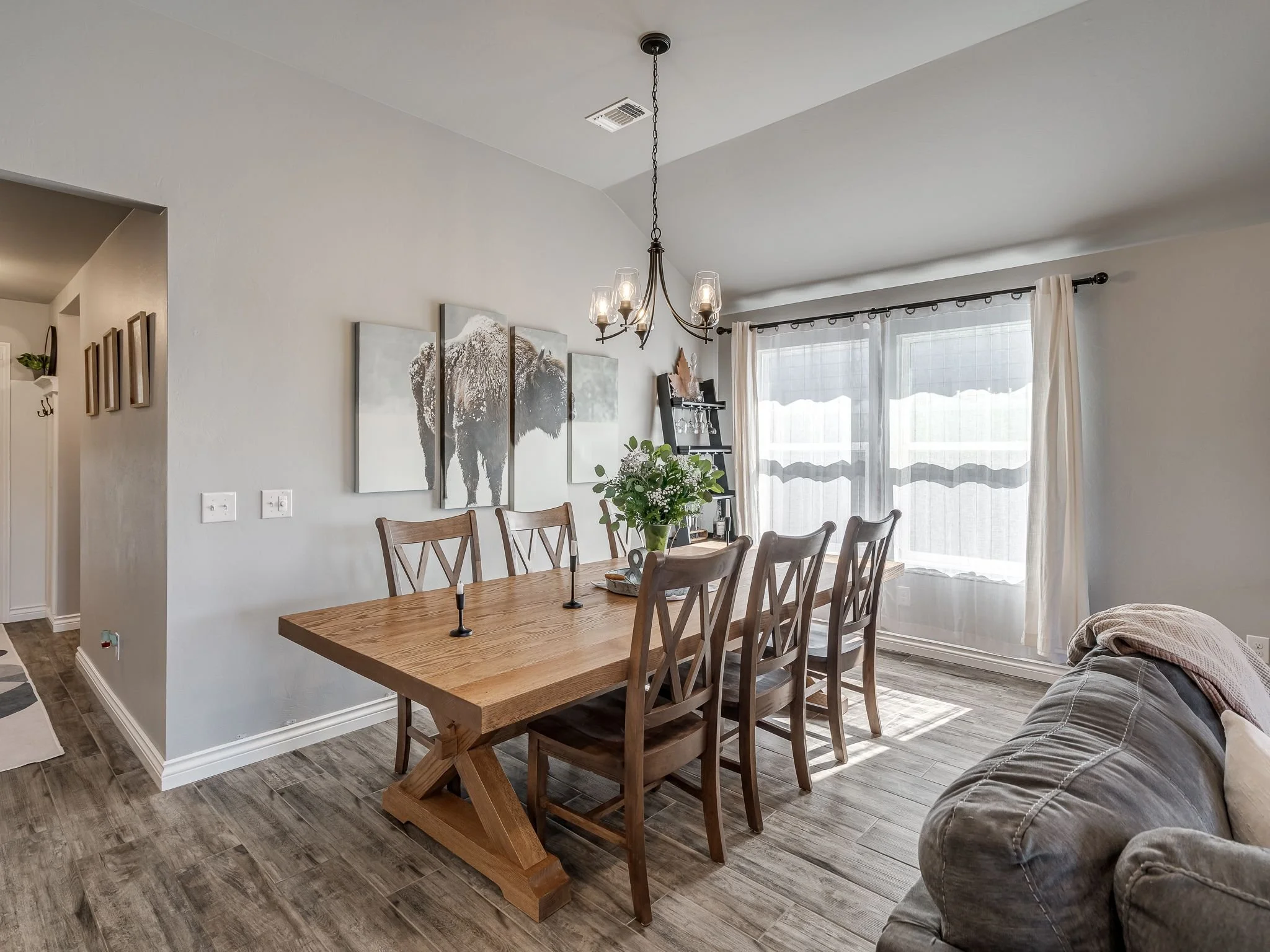 18601 Vivo Dr-11.jpg