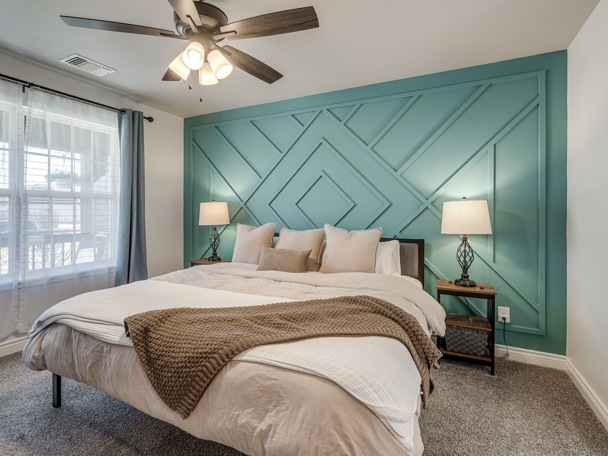 18601 Vivo Dr-13.jpg