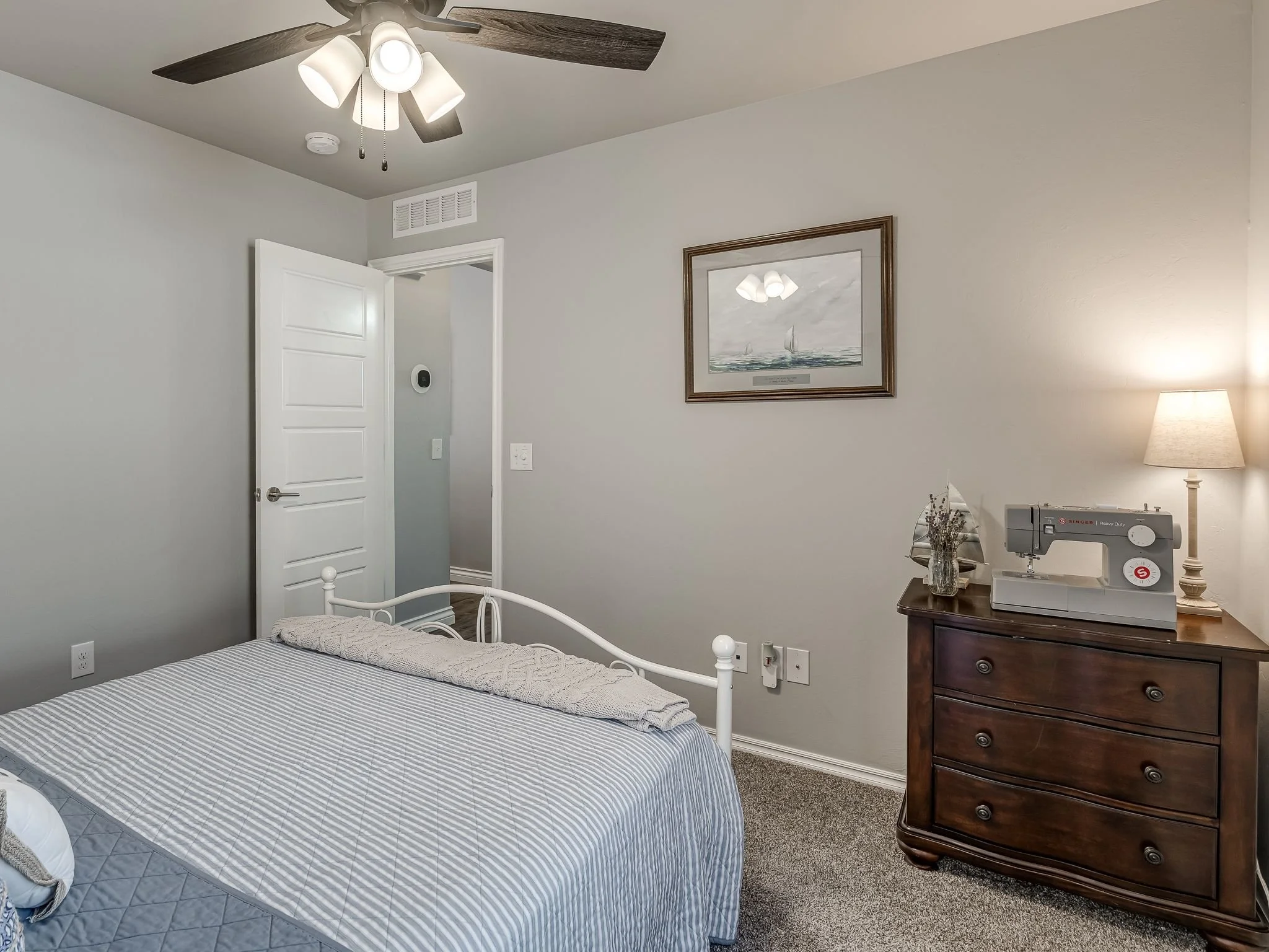 18601 Vivo Dr-18.jpg