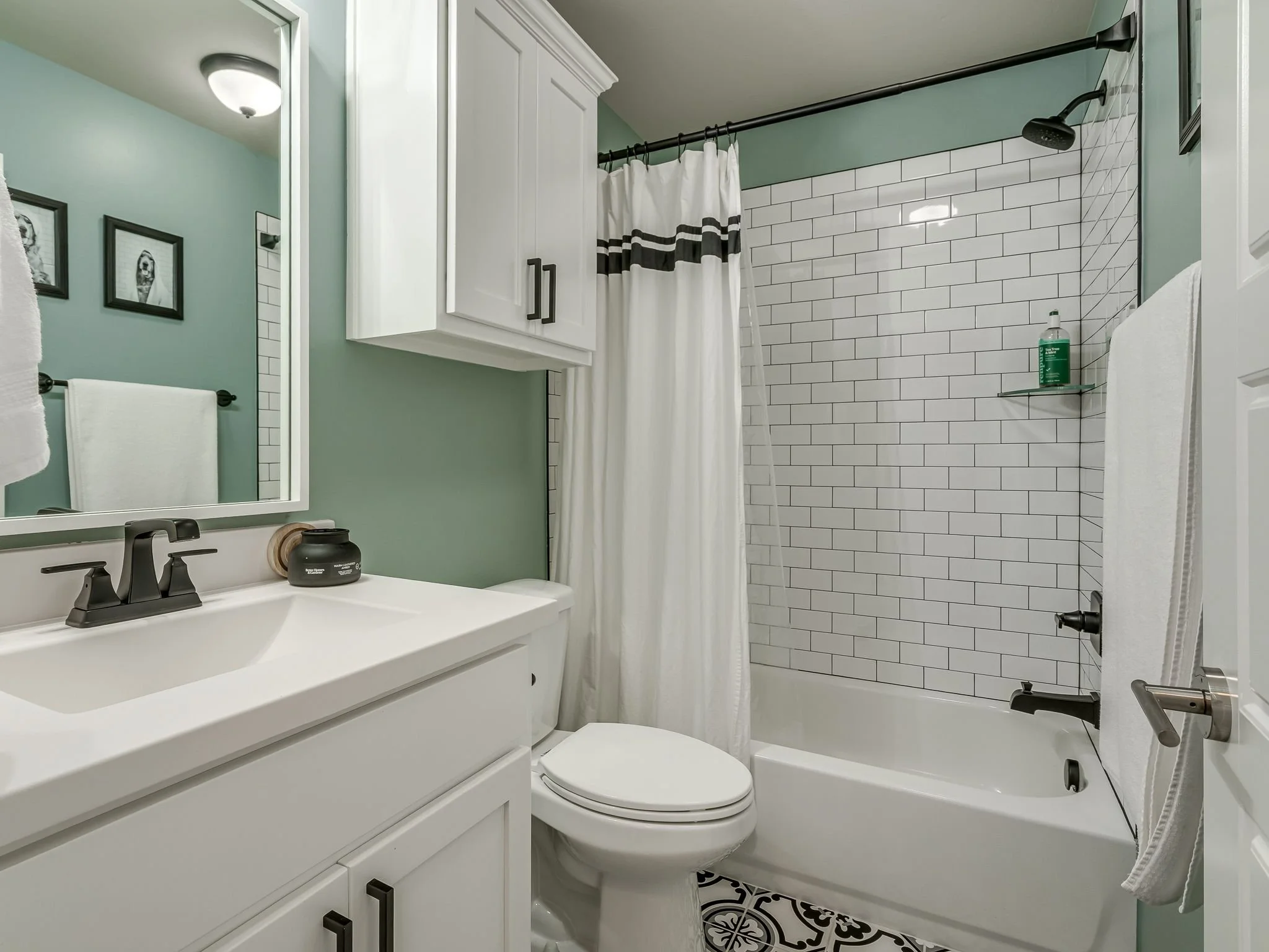 18601 Vivo Dr-19.jpg