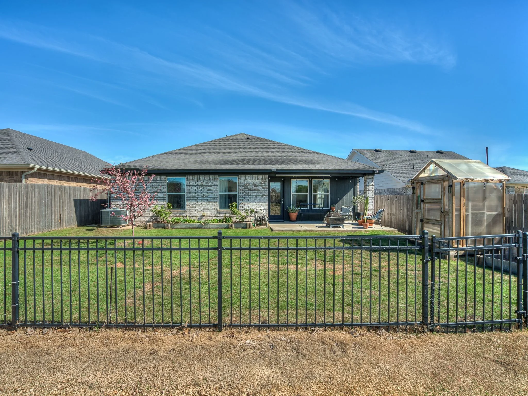 18601 Vivo Dr-23.jpg