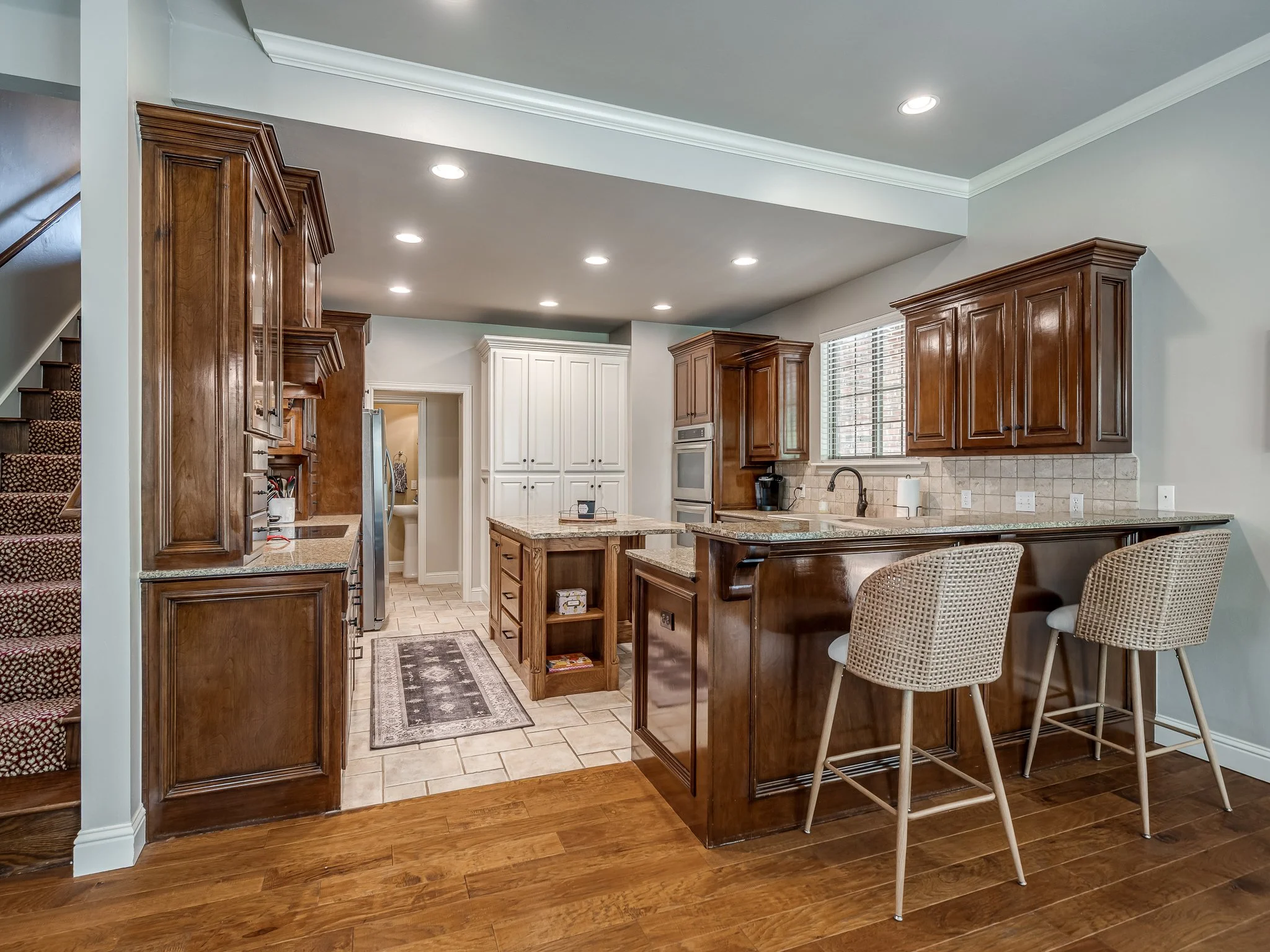 4633 Olde Village Circle-7.jpg