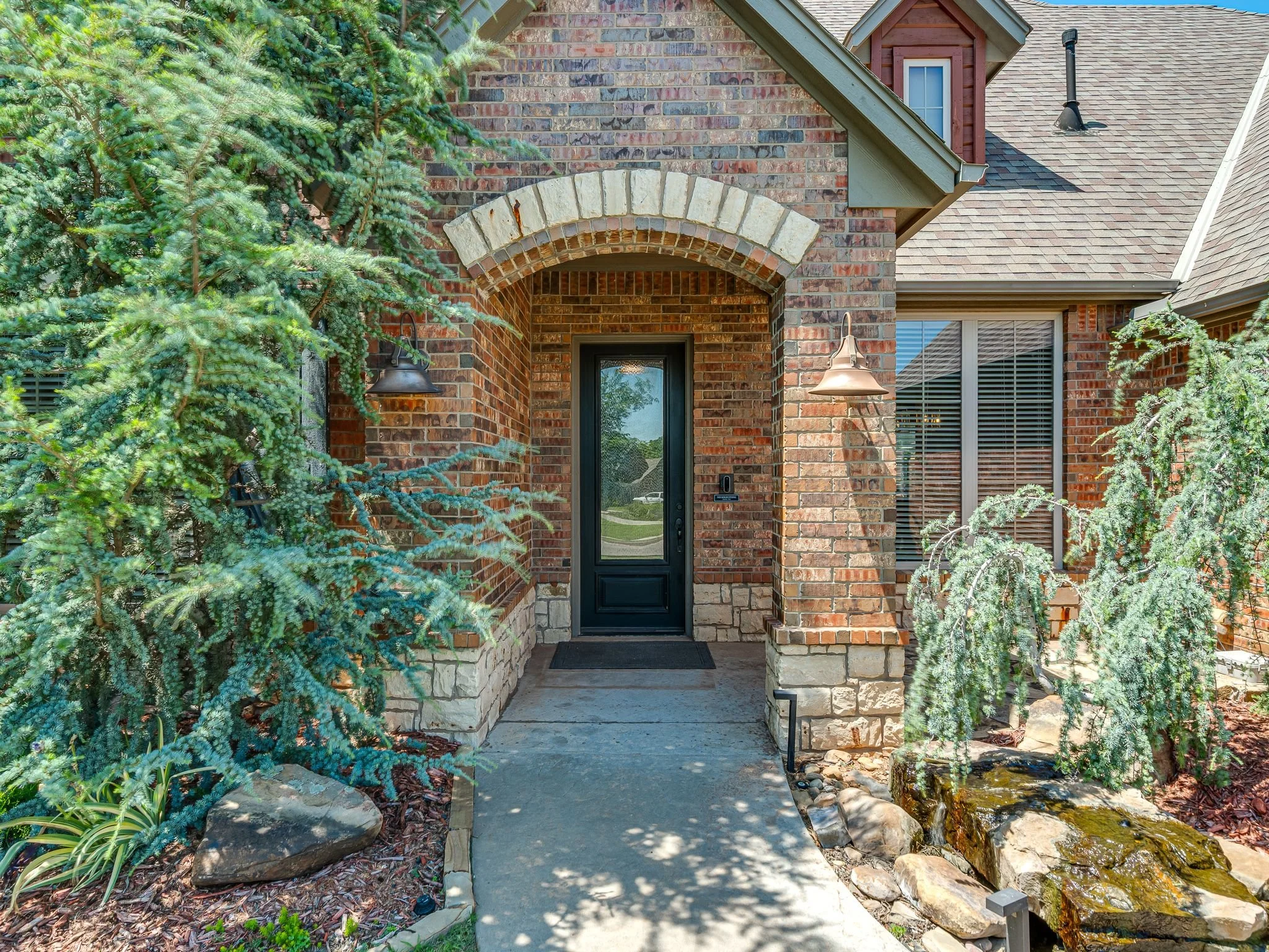 4301 Norfolk Court-2.jpg