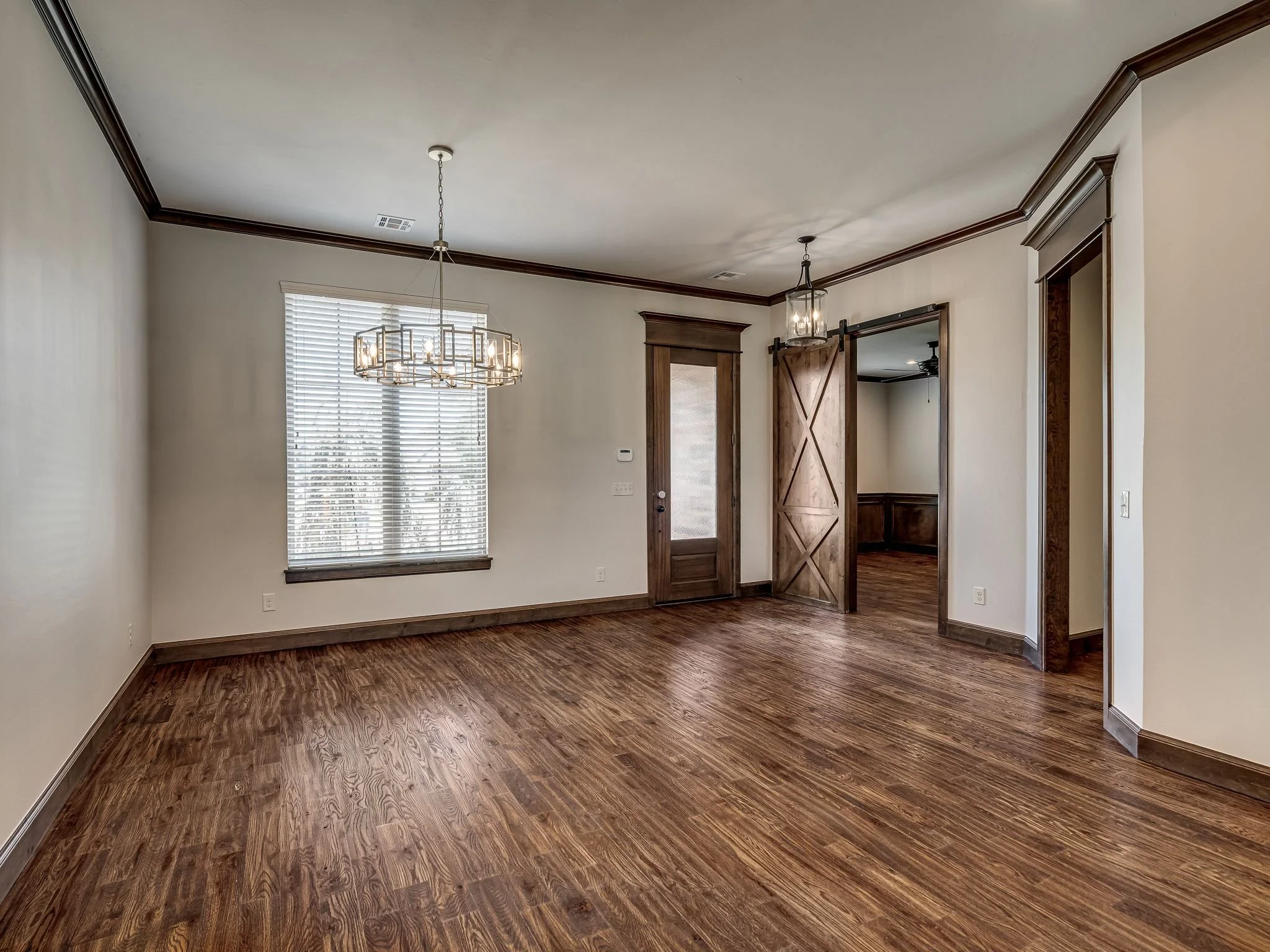 4301 Norfolk Court-3.jpg