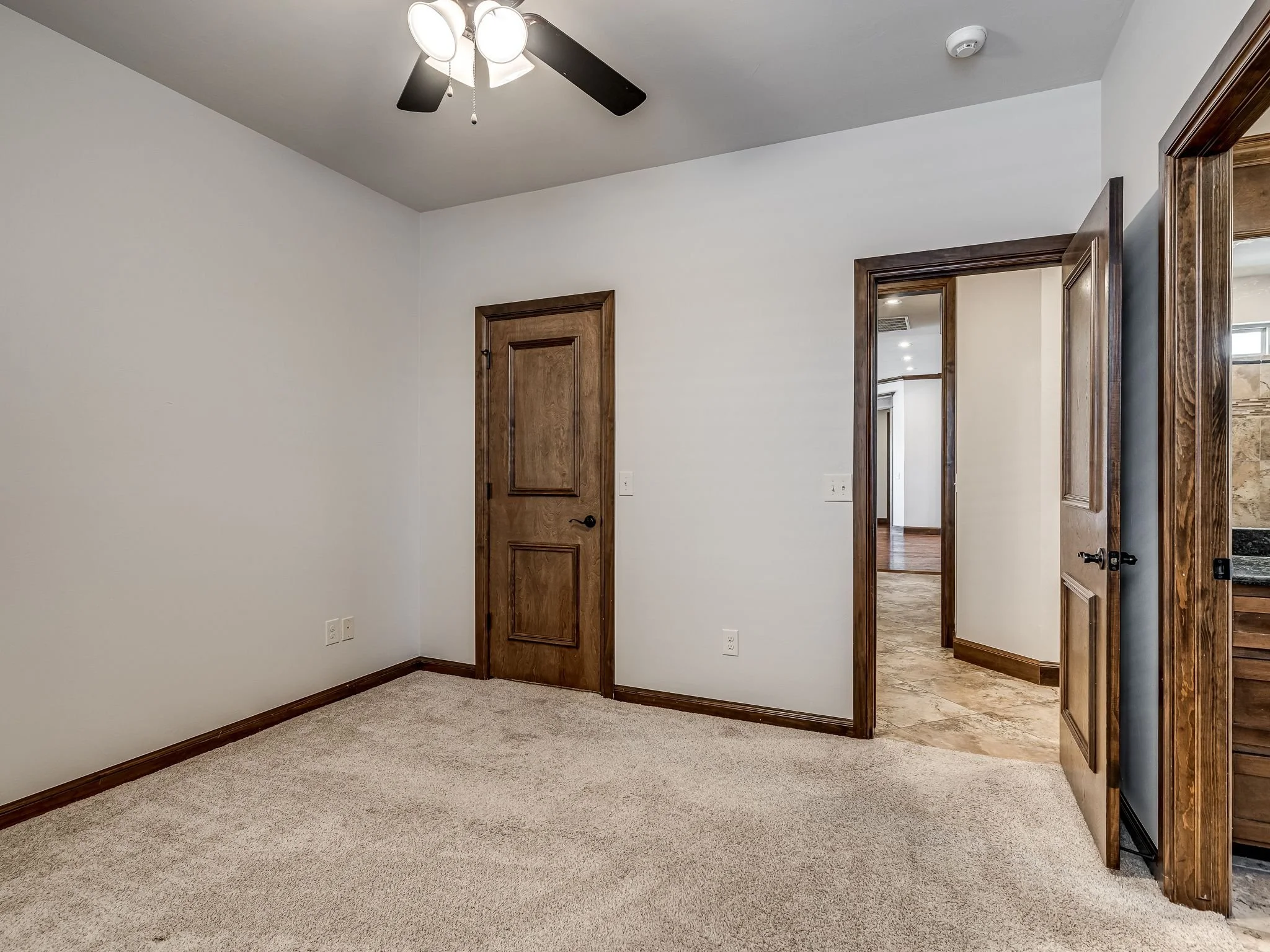4301 Norfolk Court-33.jpg