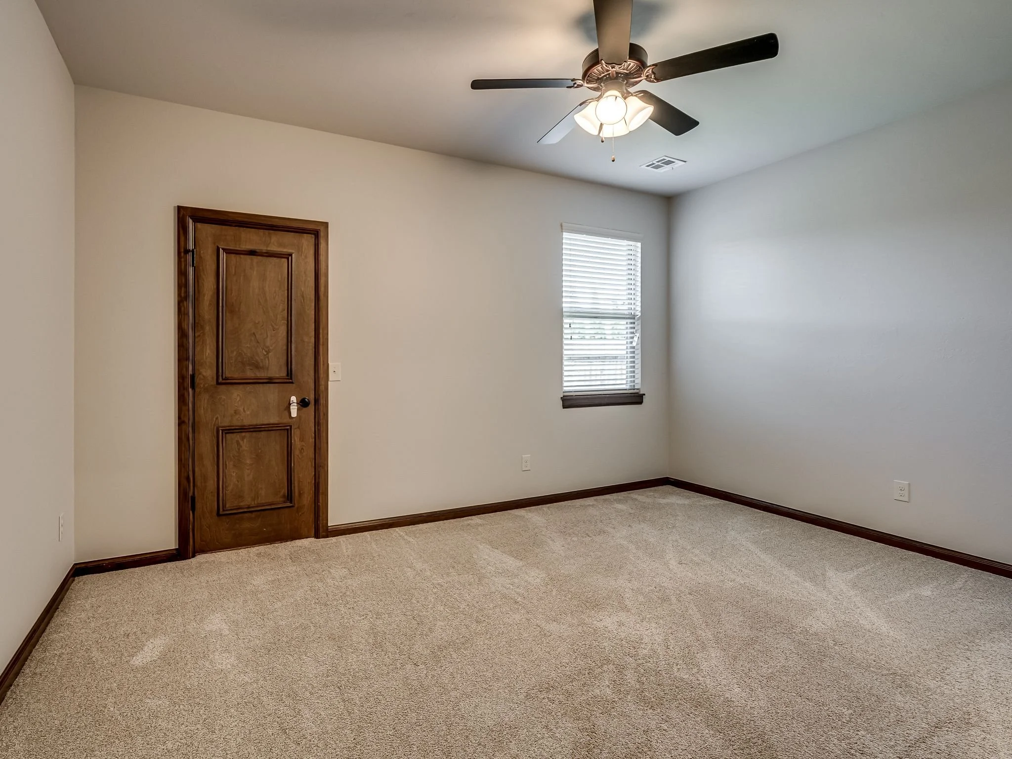 4301 Norfolk Court-37.jpg