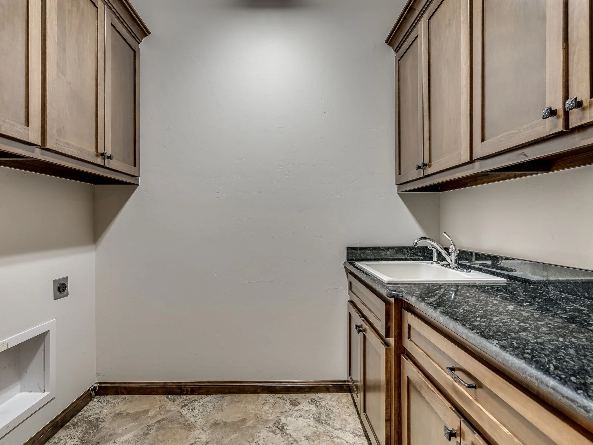 4301 Norfolk Court-41.jpg