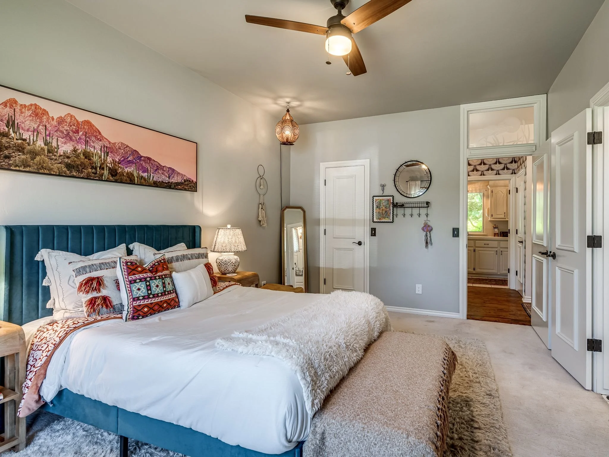 2010 Silver Crest Dr-37.jpg