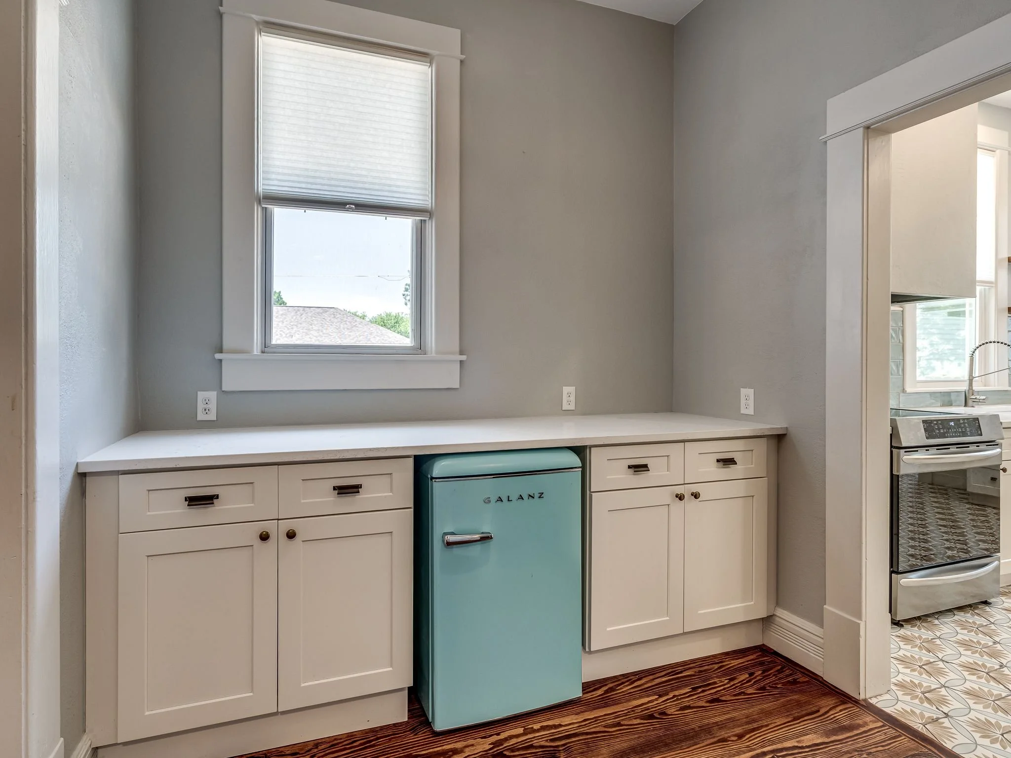 1401 W Chickasha Ave-7.jpg