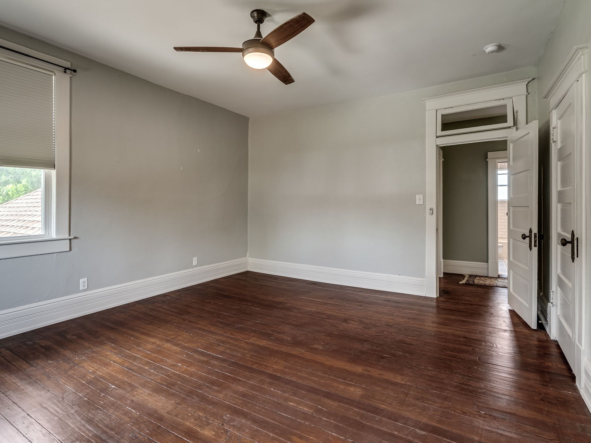 1401 W Chickasha Ave-26.jpg
