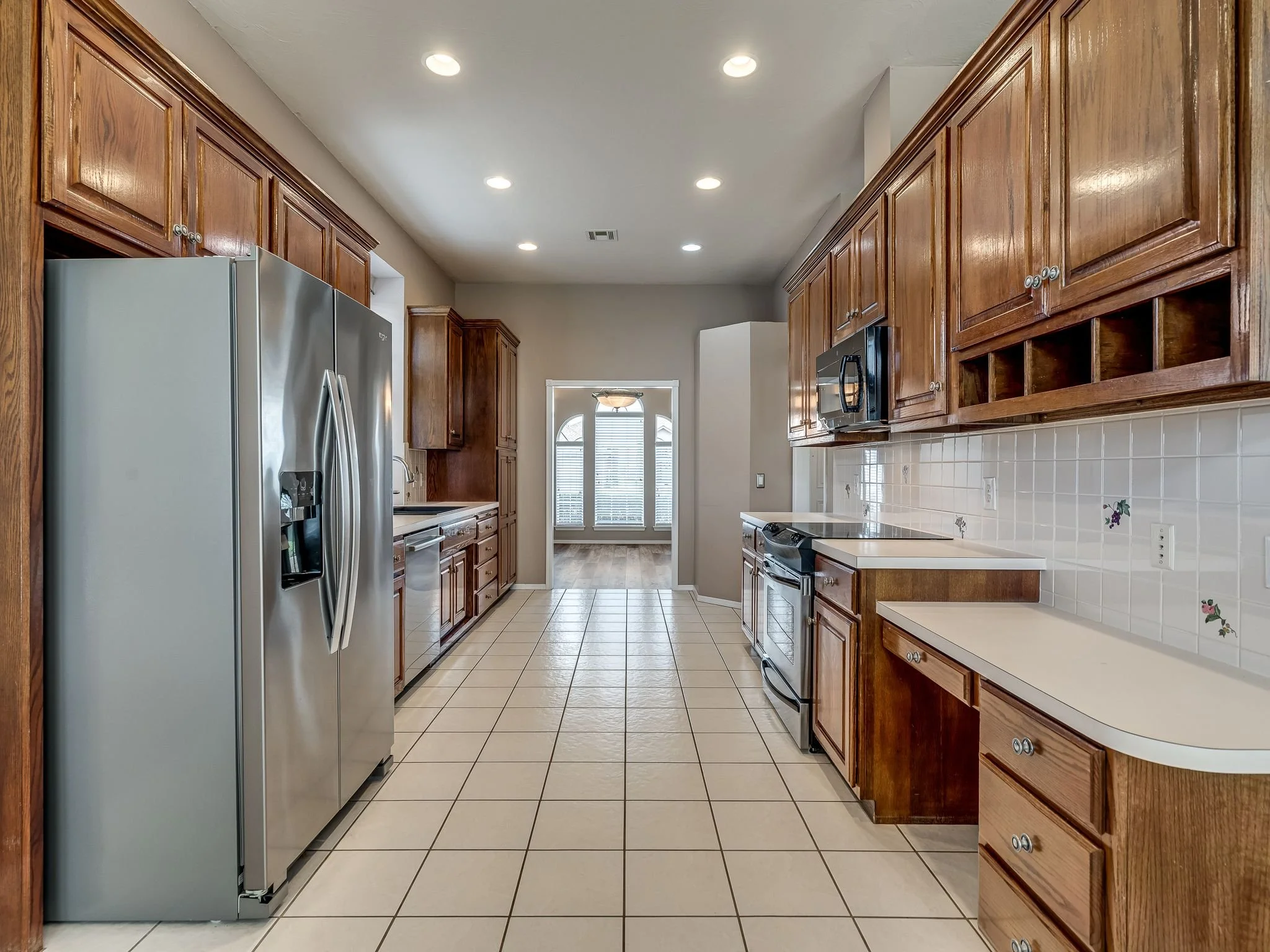 8308 NW 76th St-10.jpg