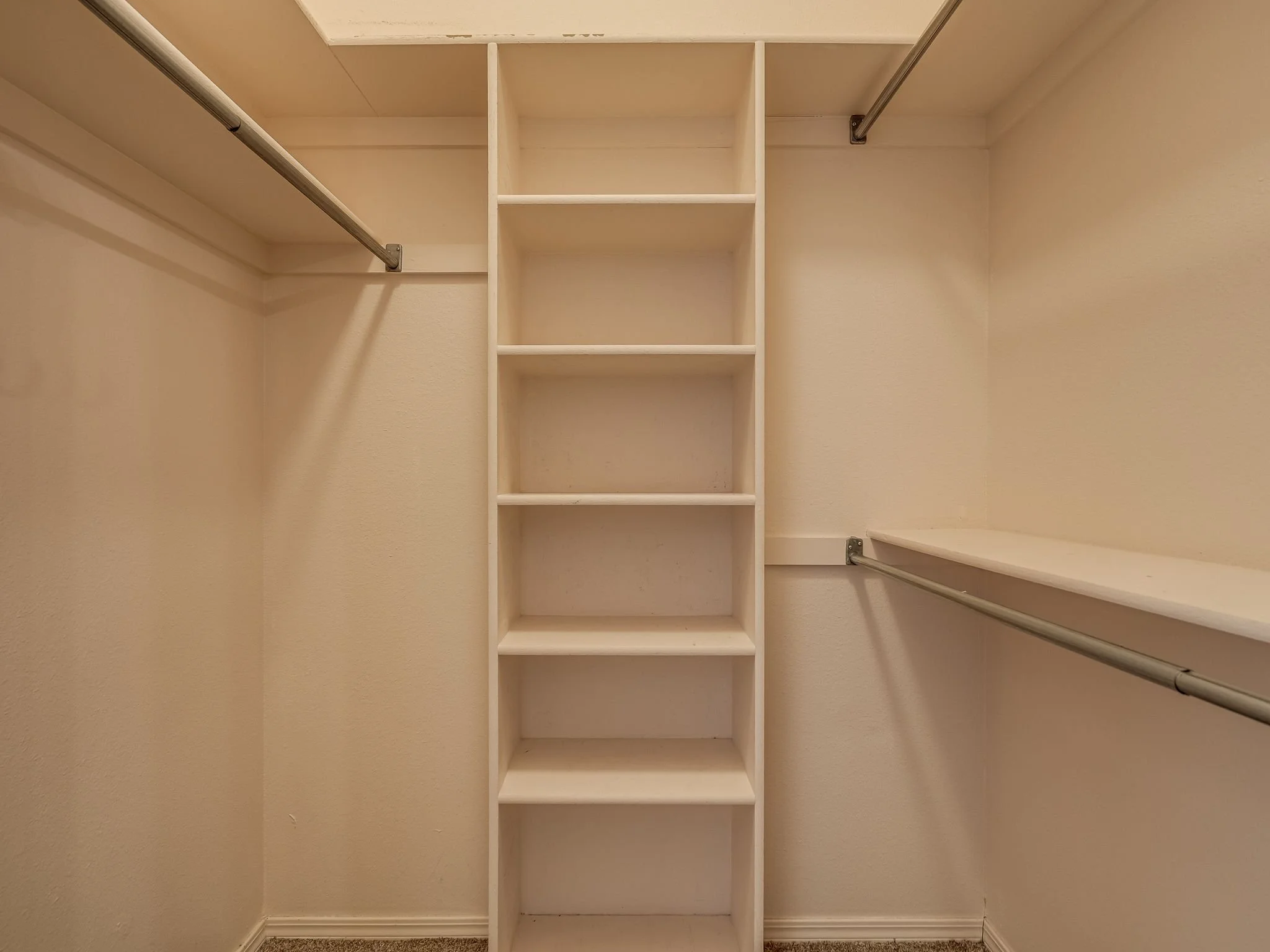 8308 NW 76th St-19.jpg