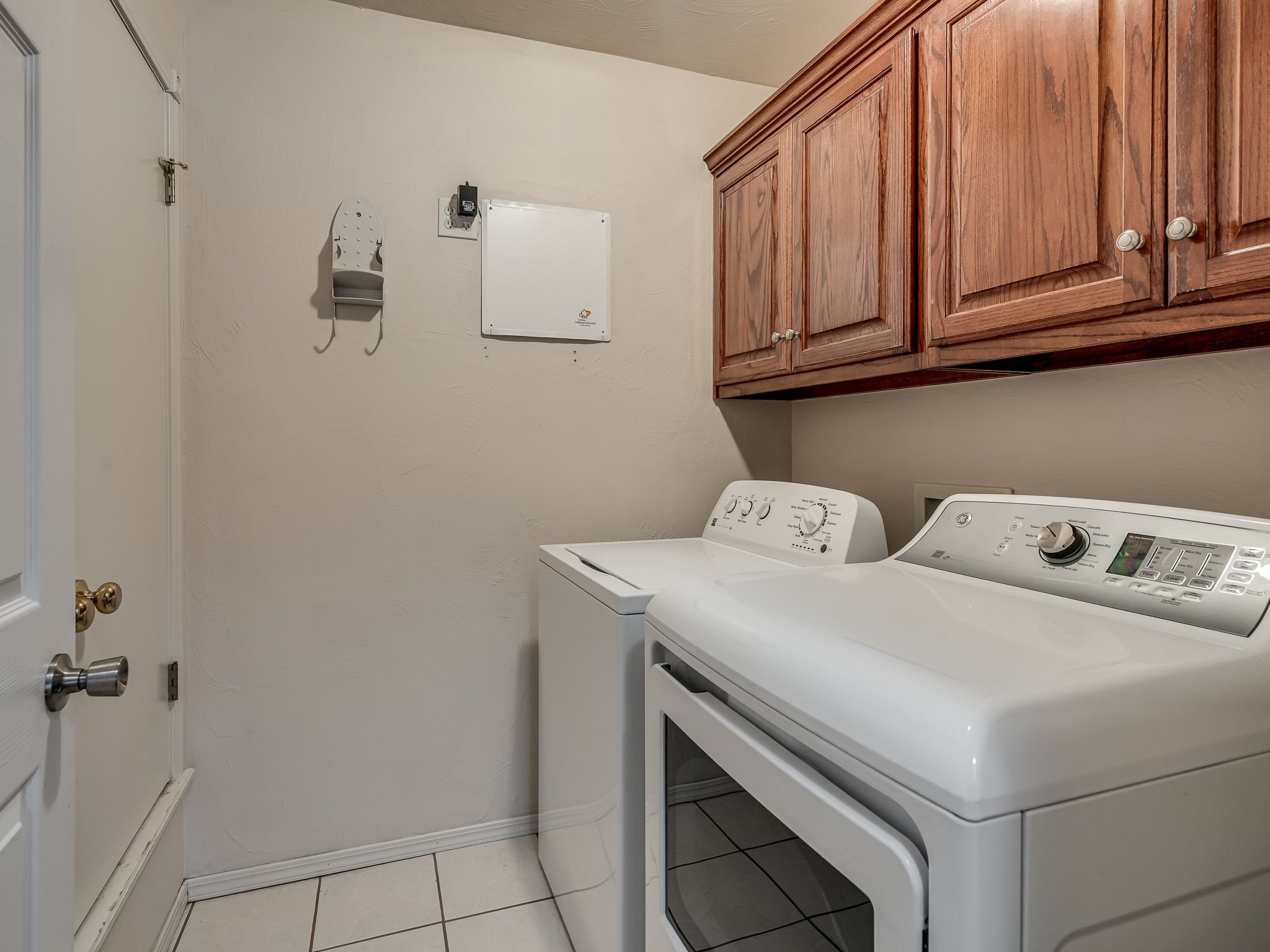 8308 NW 76th St-26.jpg