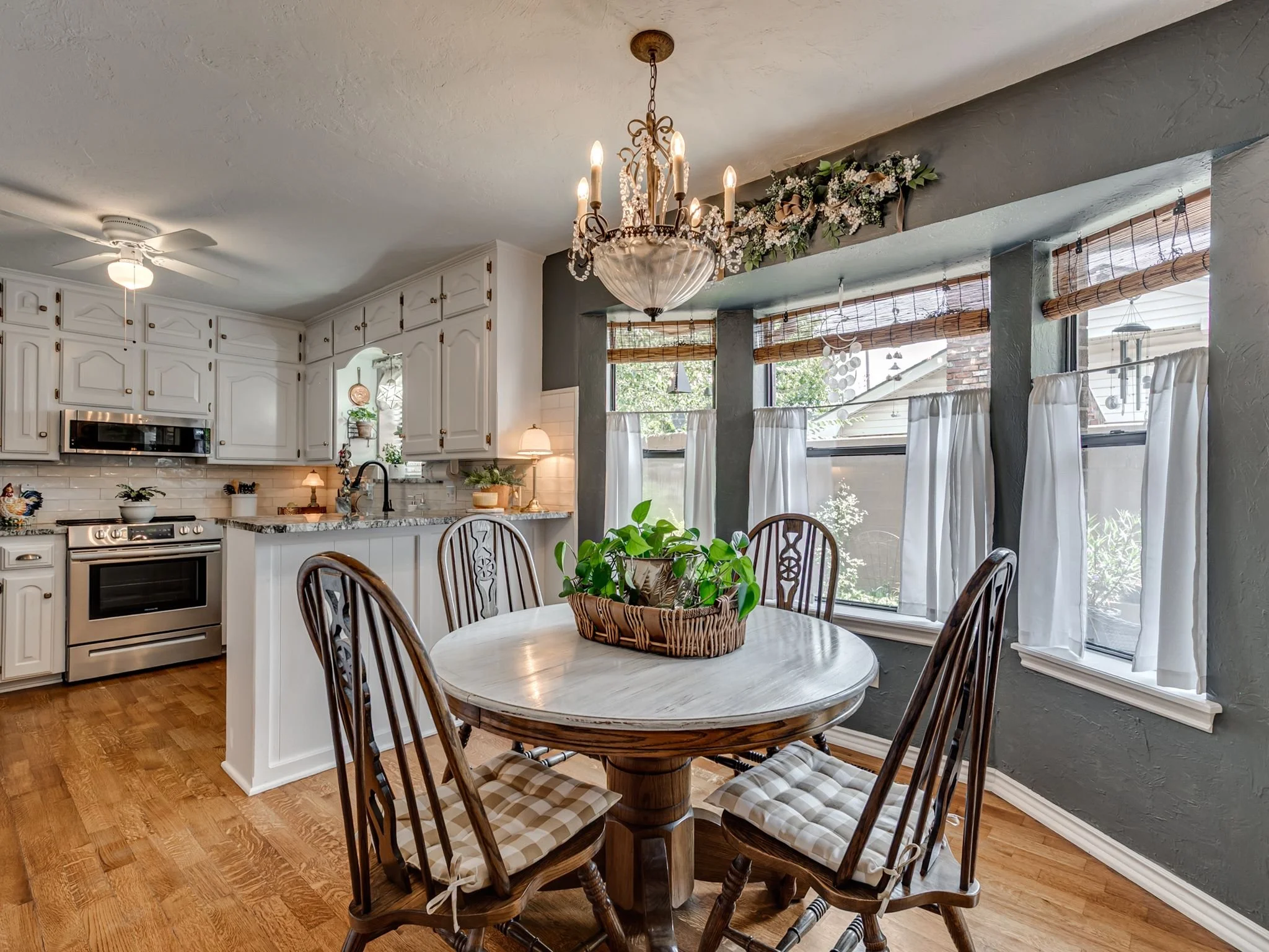 6819 NW 31st St-4.jpg