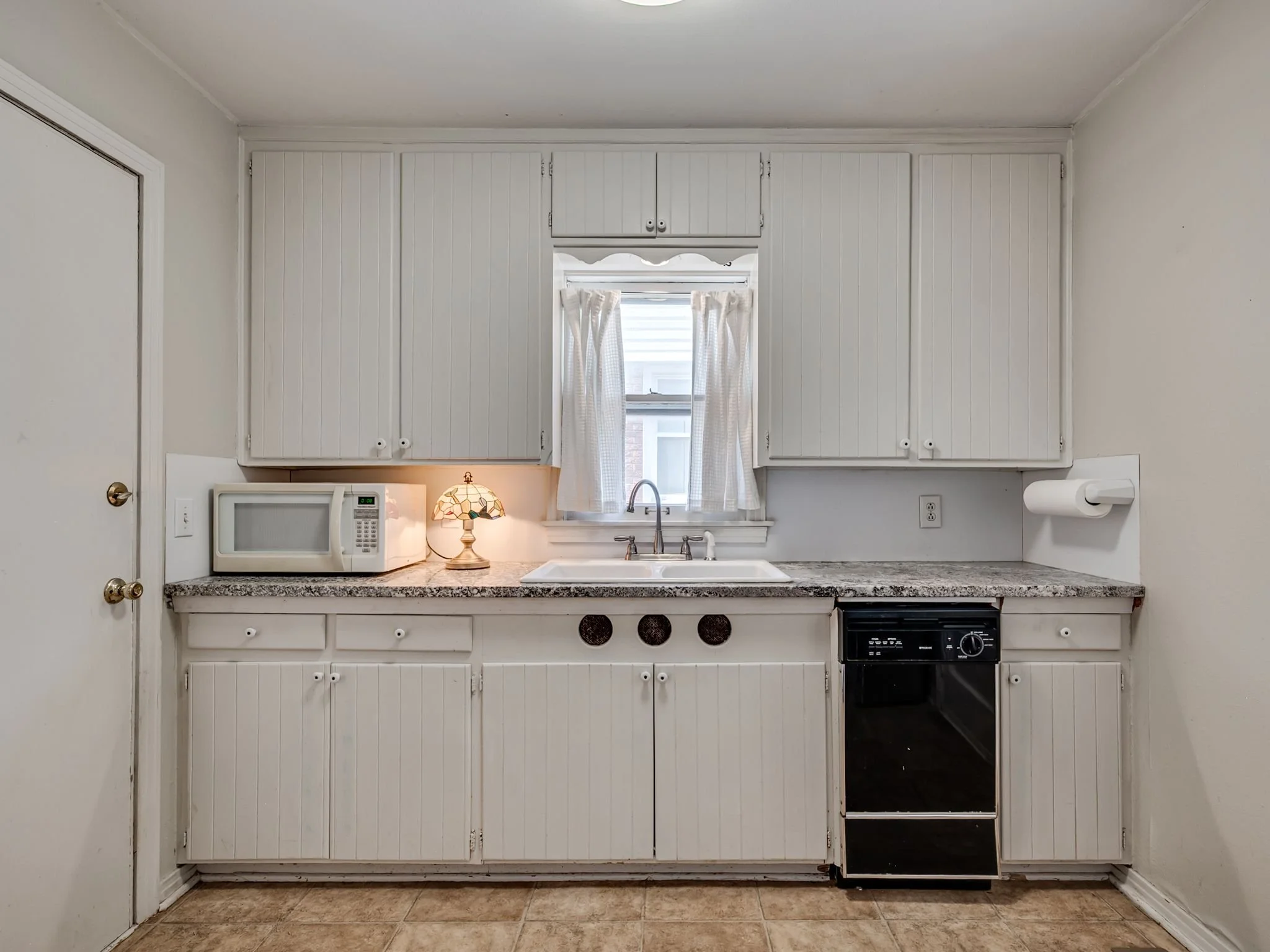 3721 NW 32nd St-6.jpg
