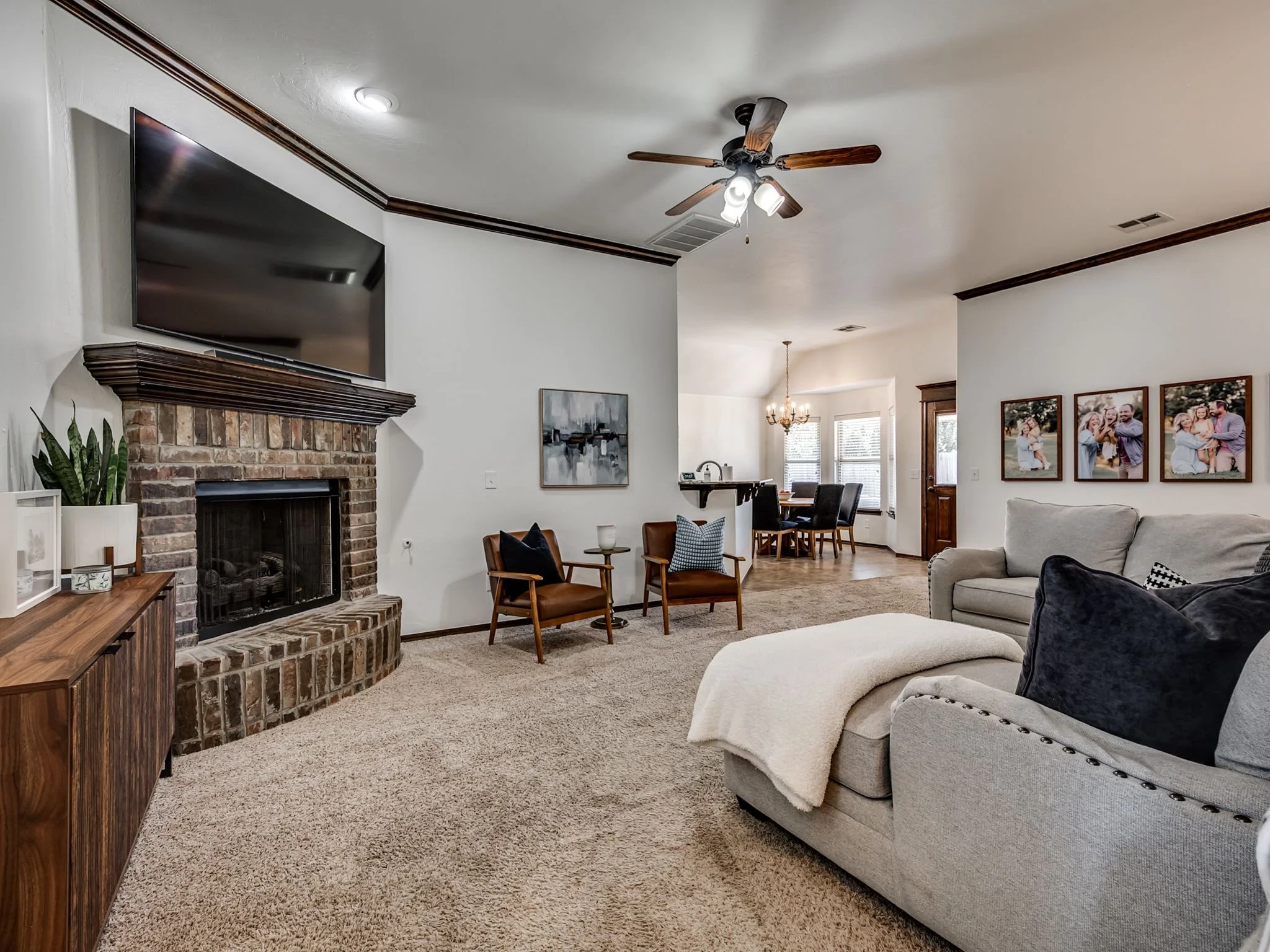 2204 NW 158th St-3.jpg