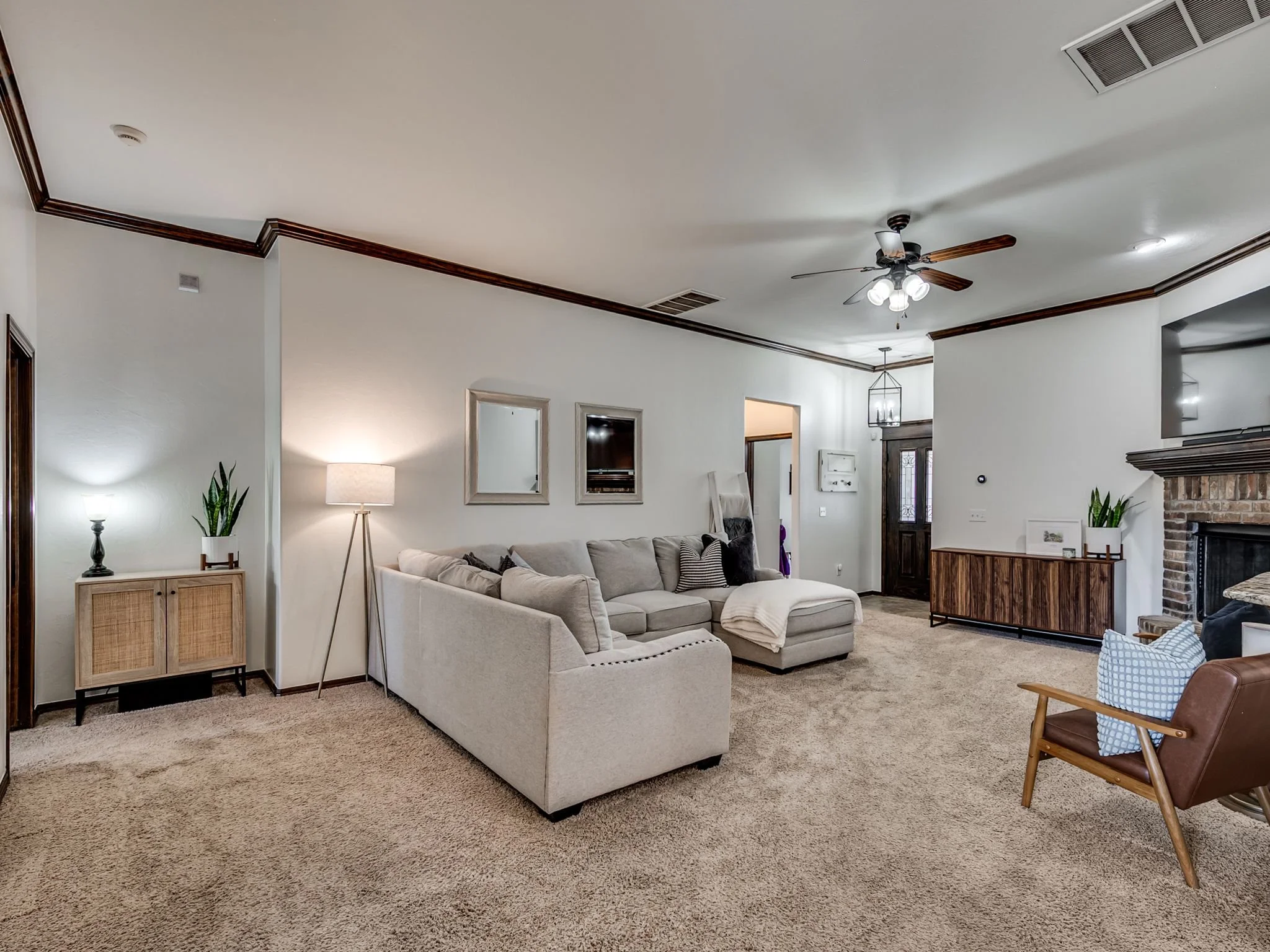 2204 NW 158th St-5.jpg