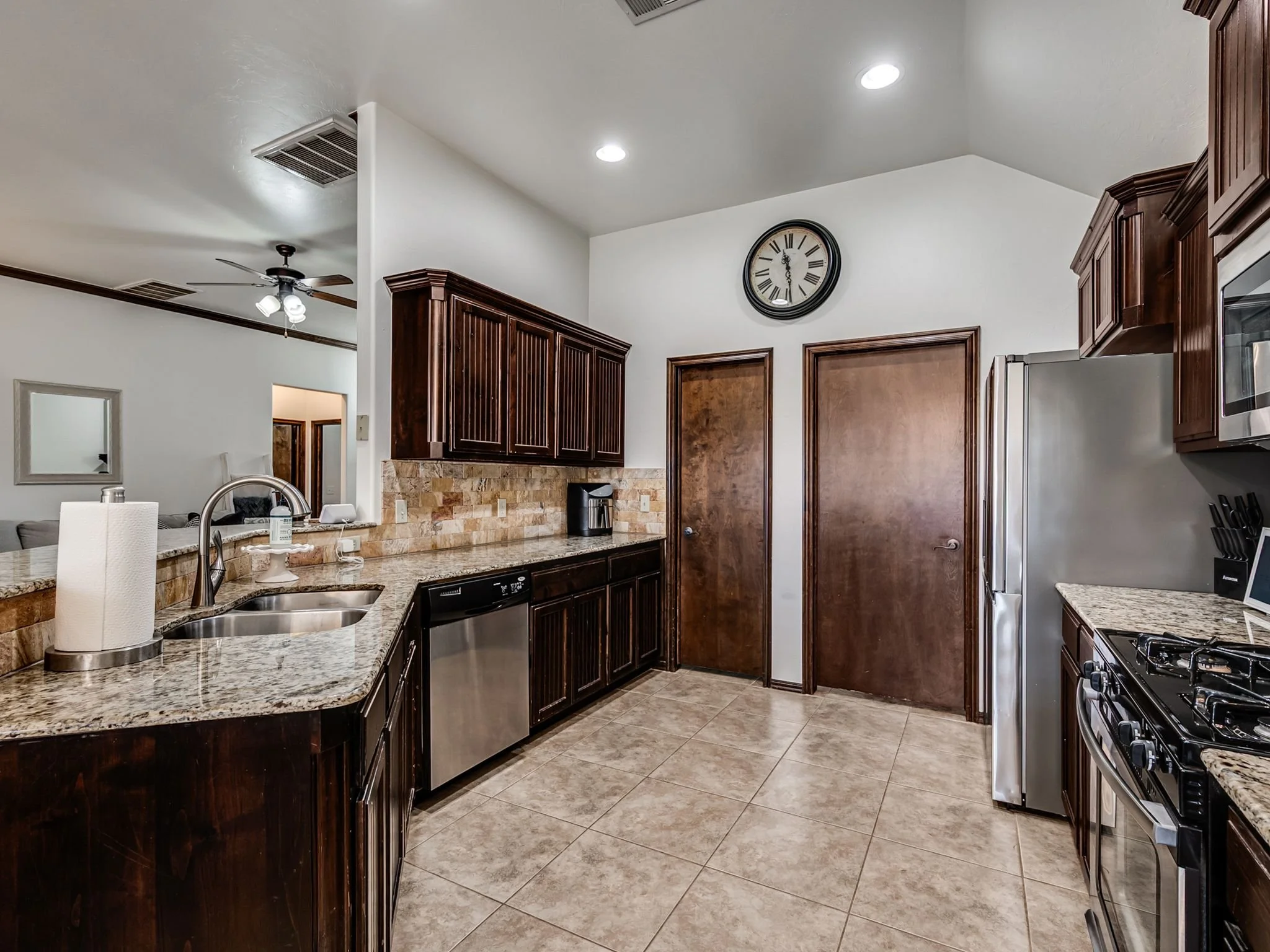 2204 NW 158th St-7.jpg