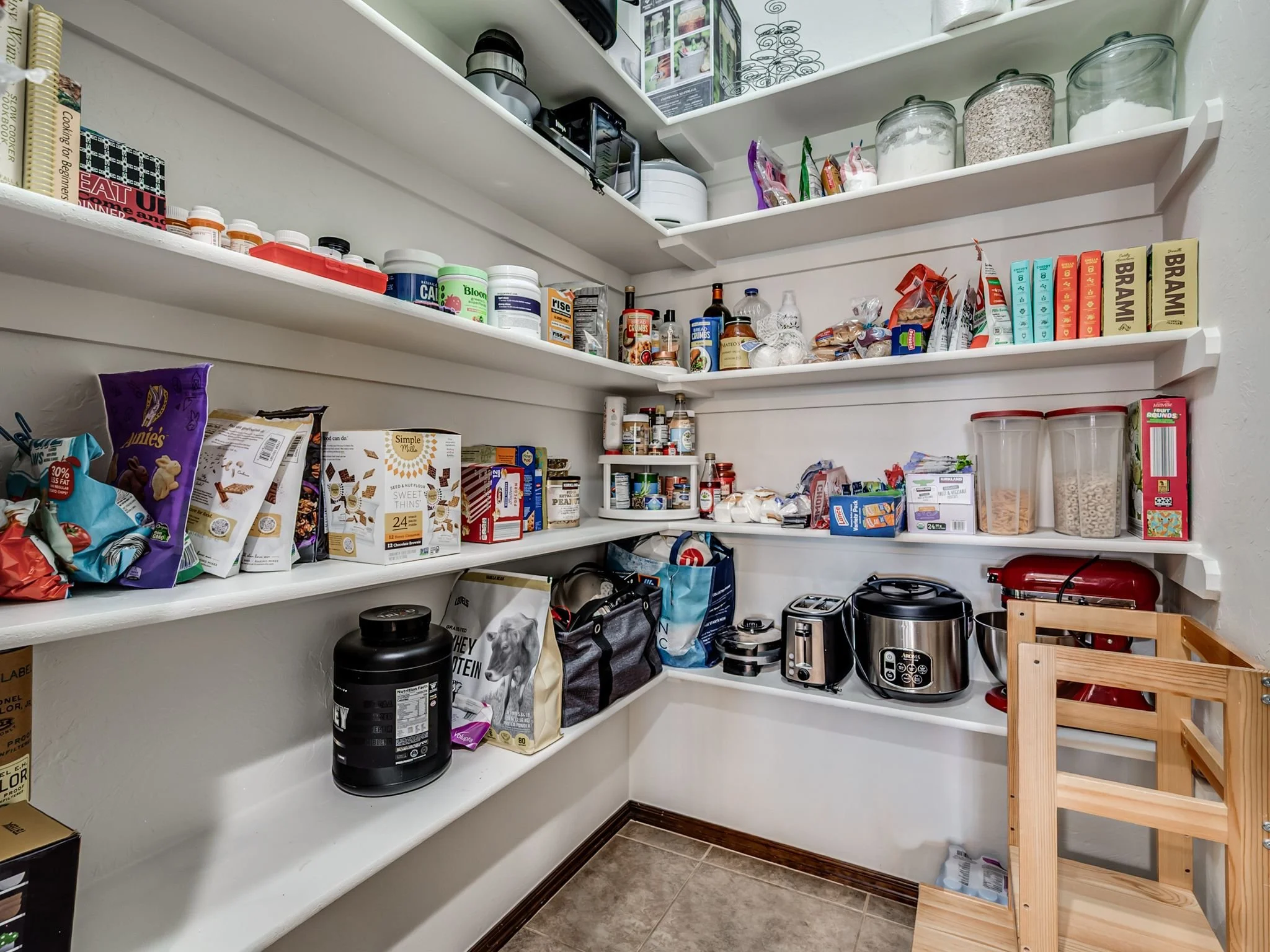 2204 NW 158th St-9.jpg