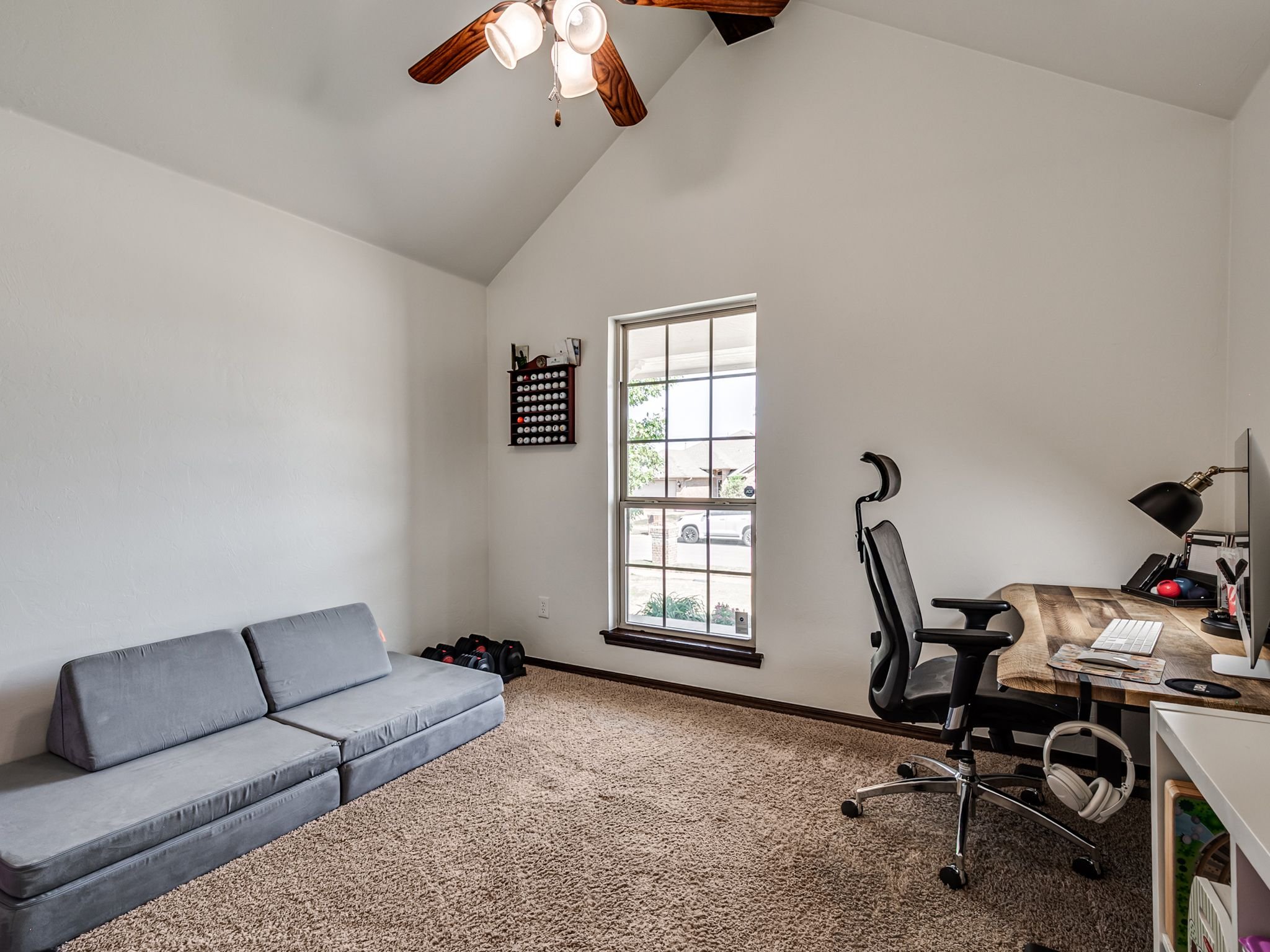 2204 NW 158th St-19.jpg