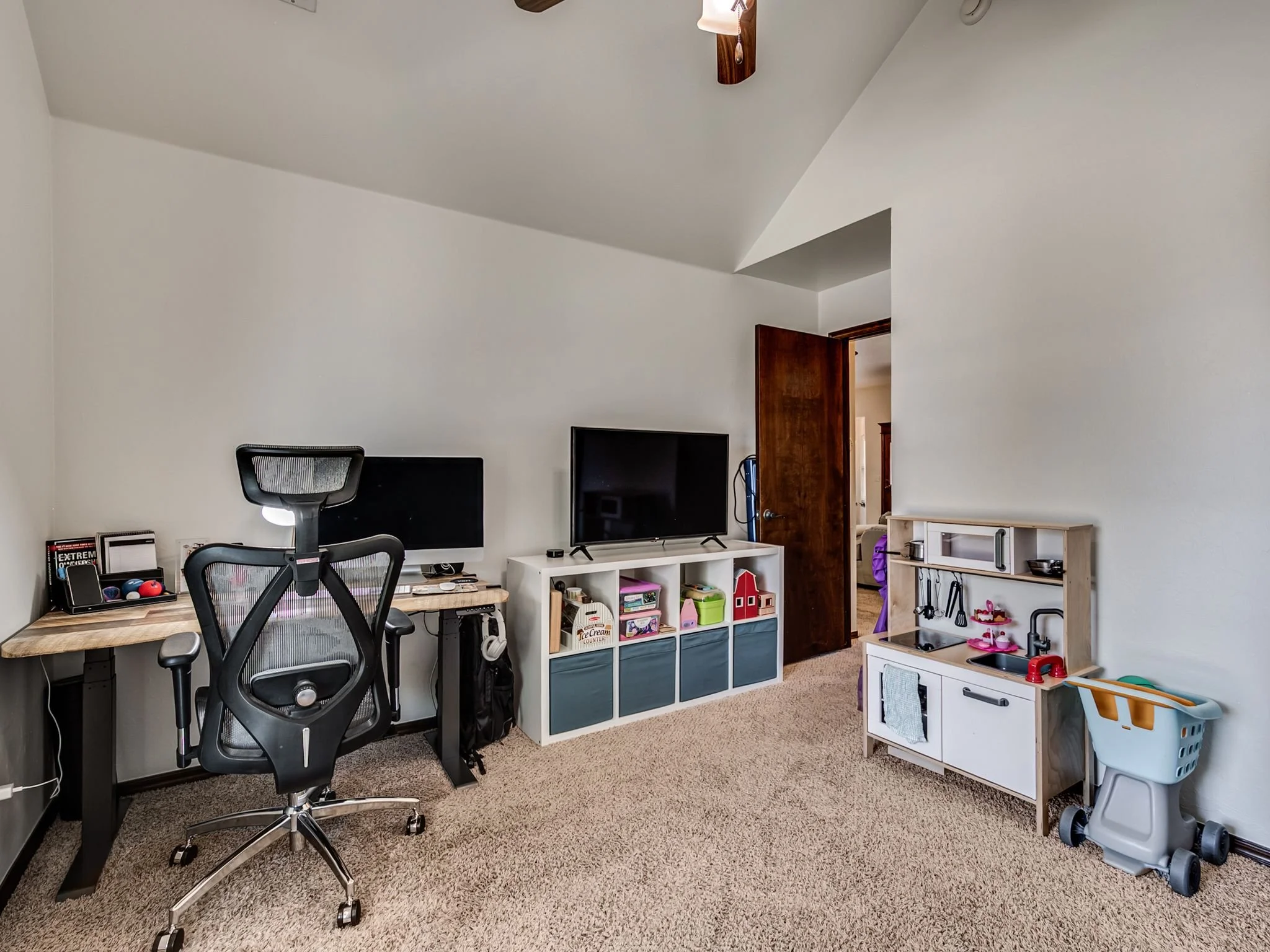 2204 NW 158th St-20.jpg