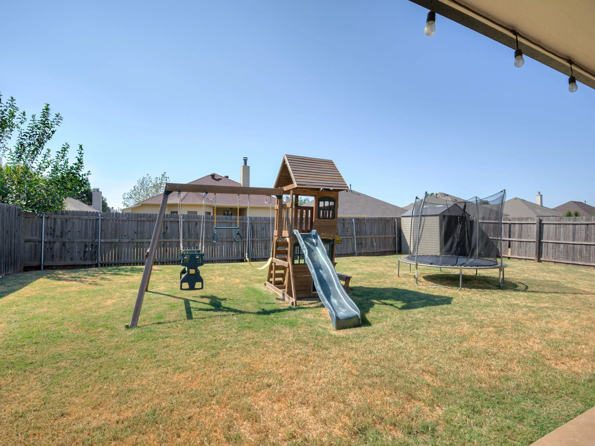 2204 NW 158th St-23.jpg