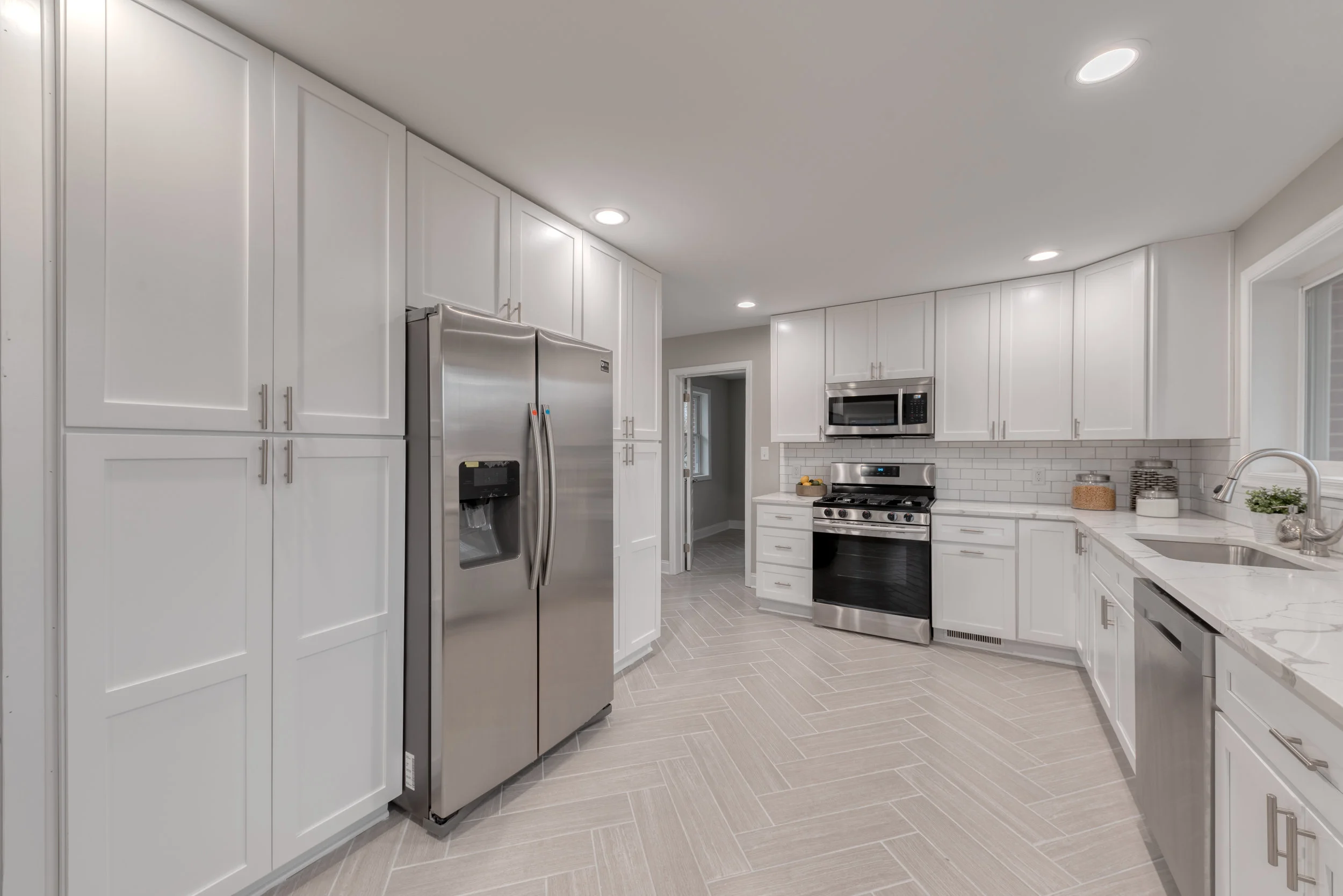 9205 Ravenwood (8).JPG