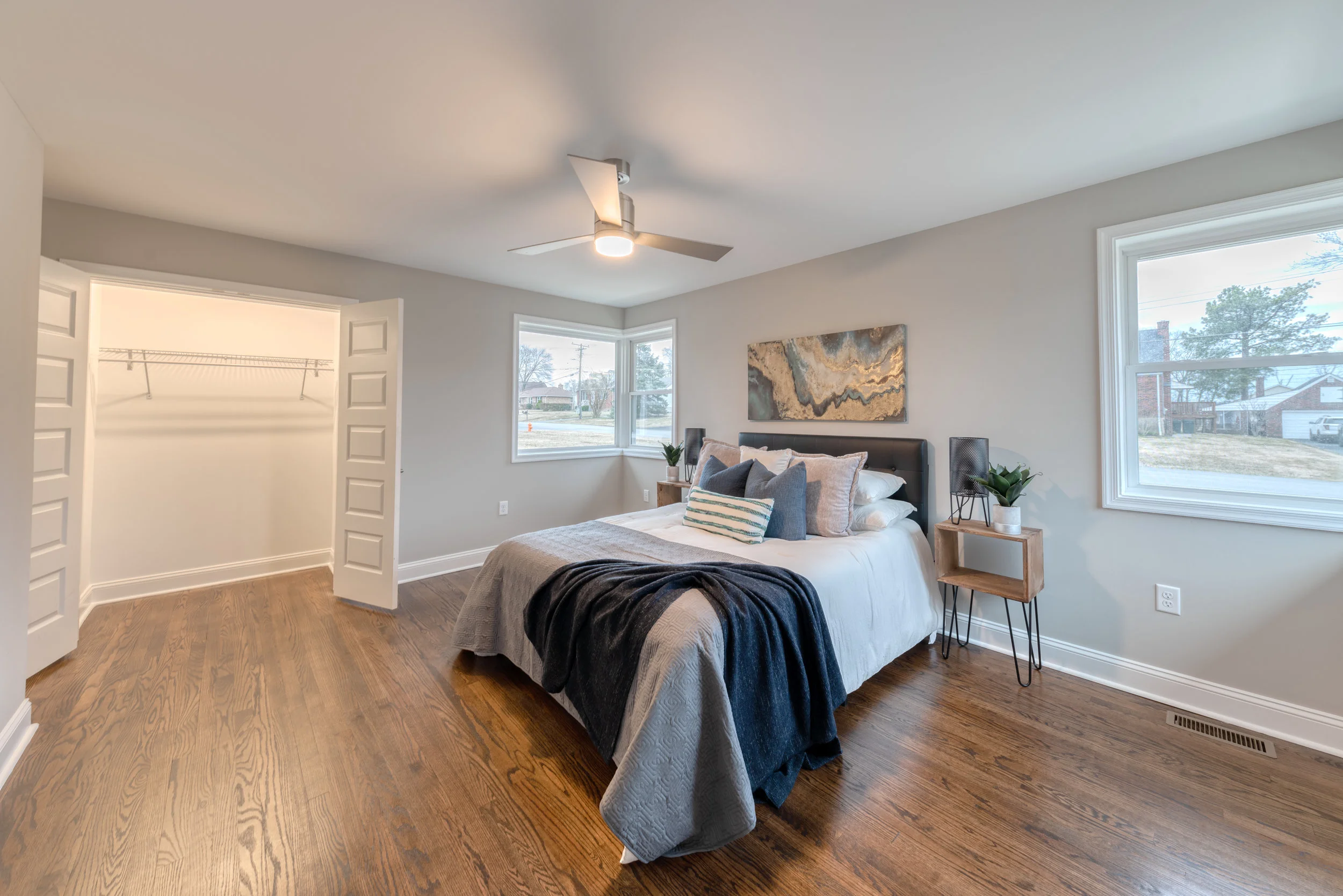 9205 Ravenwood (14b).JPG