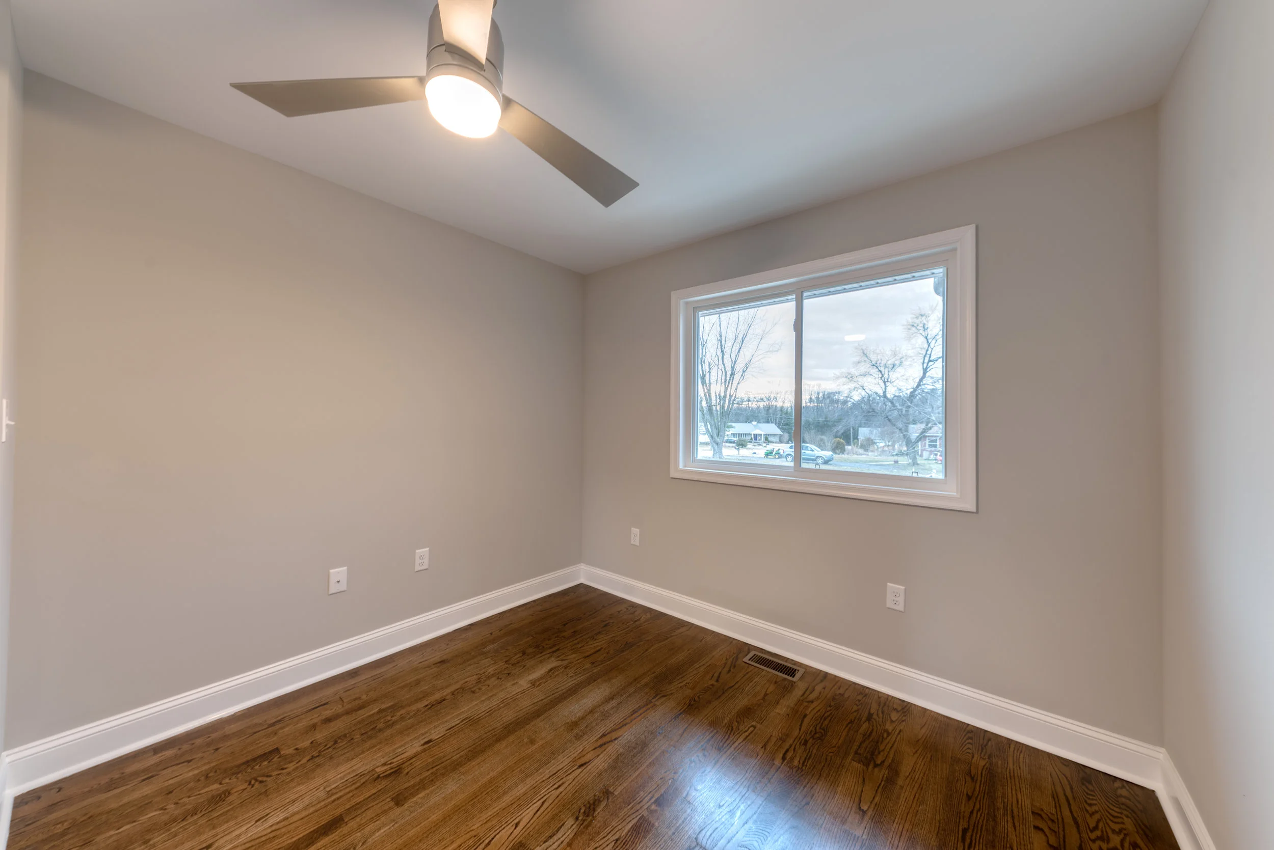 9205 Ravenwood (15).JPG