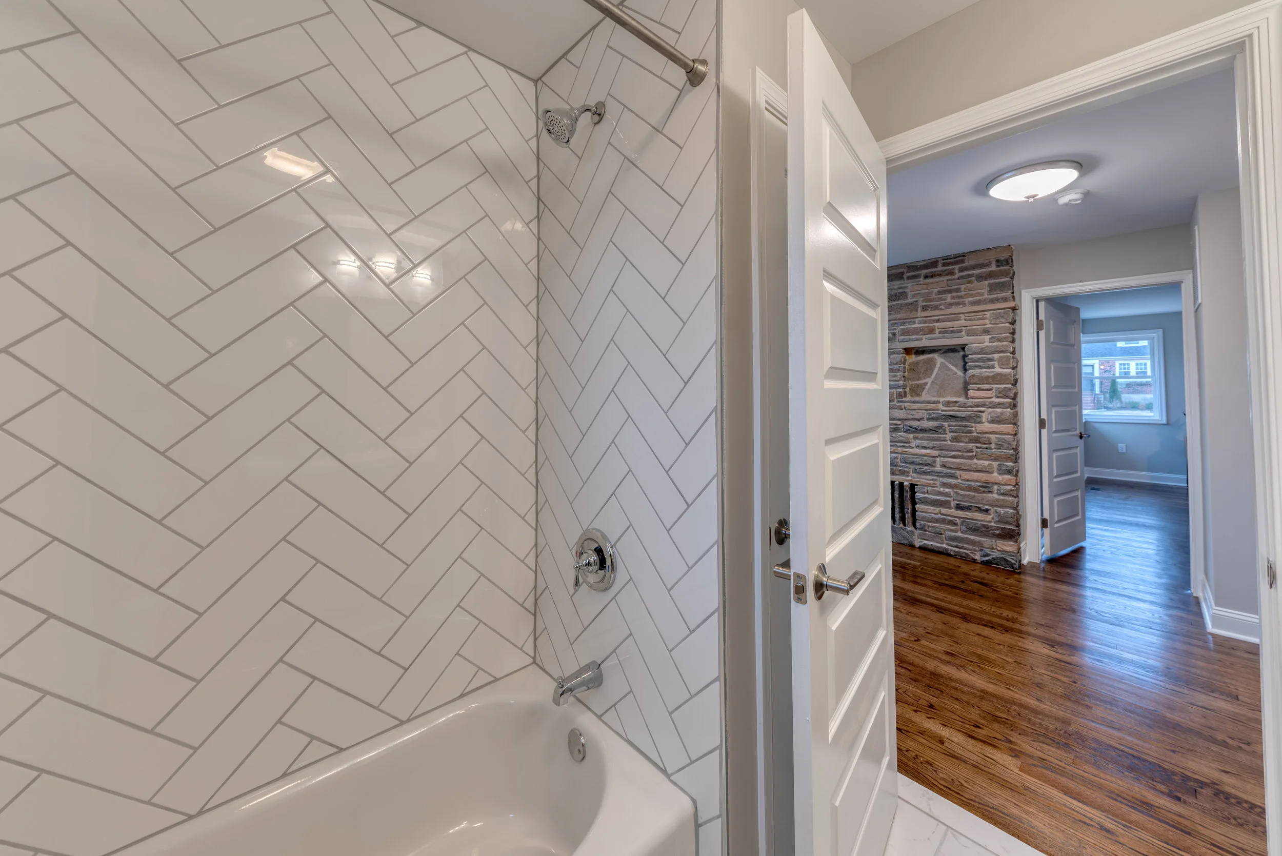9205 Ravenwood (18).JPG