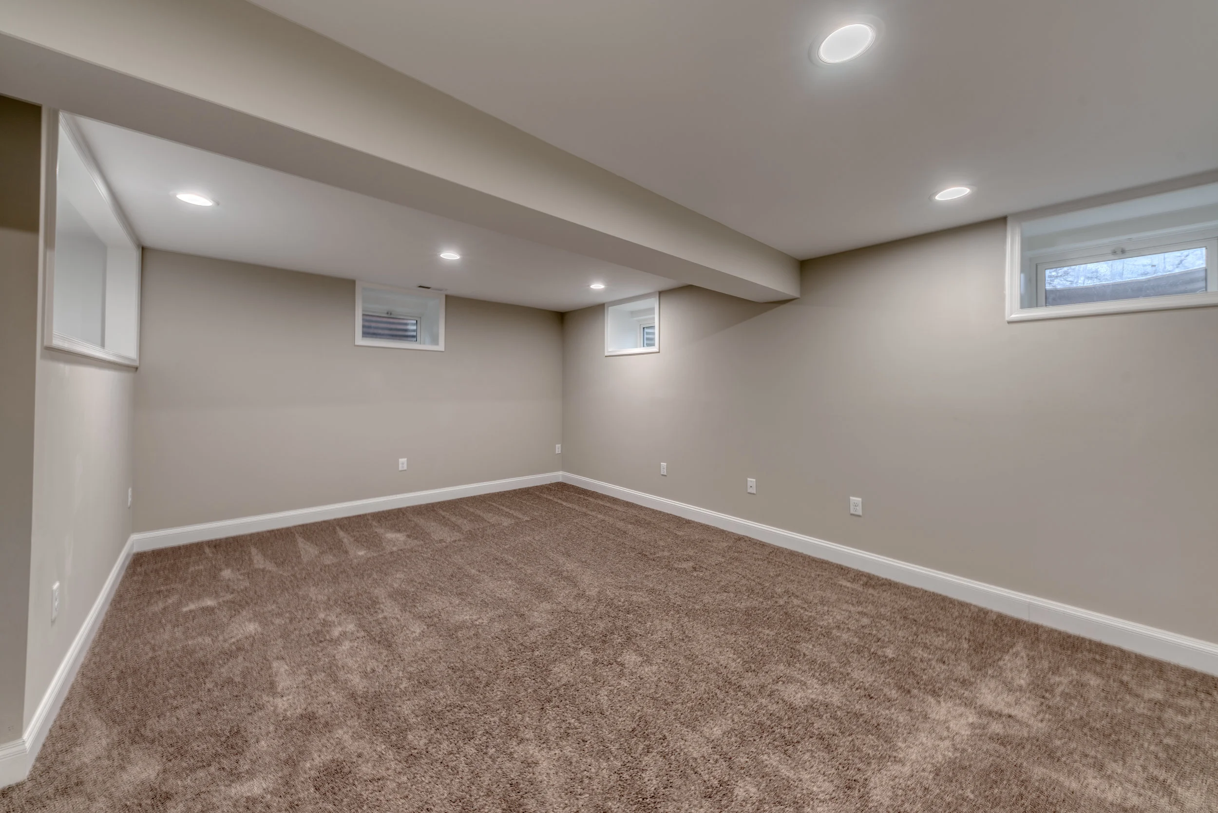 9205 Ravenwood (23).JPG