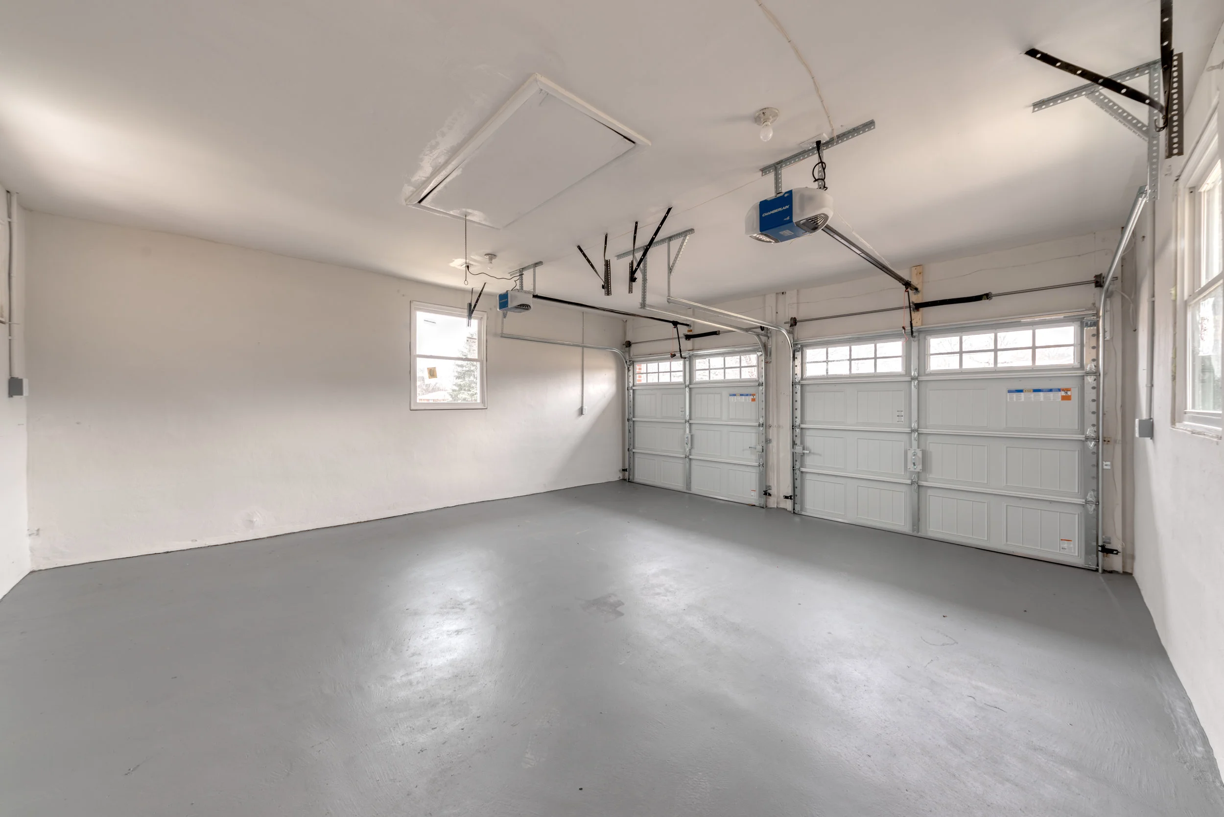 9205 Ravenwood (28).JPG