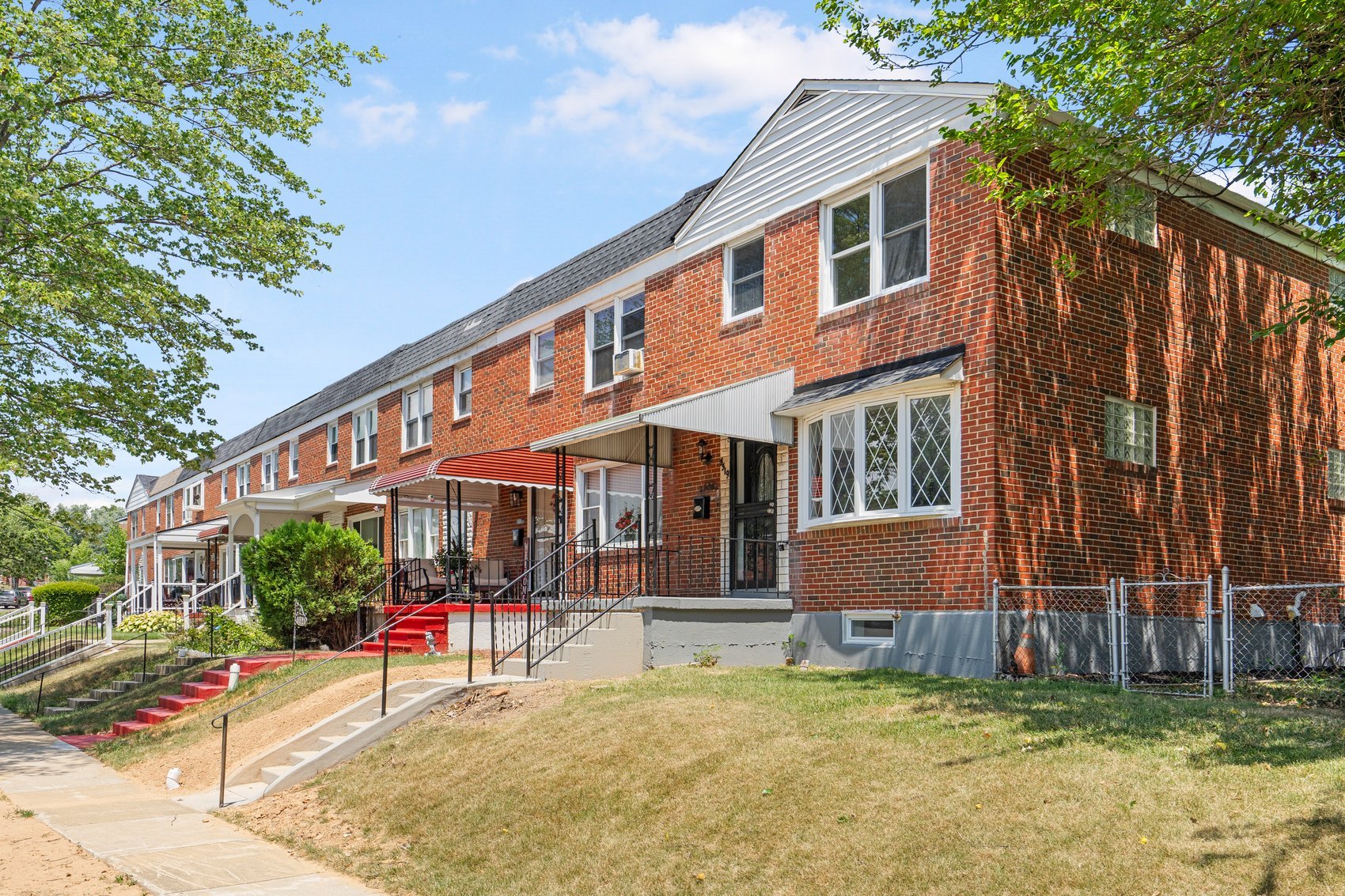 5519 Cedonia Ave-01.jpg