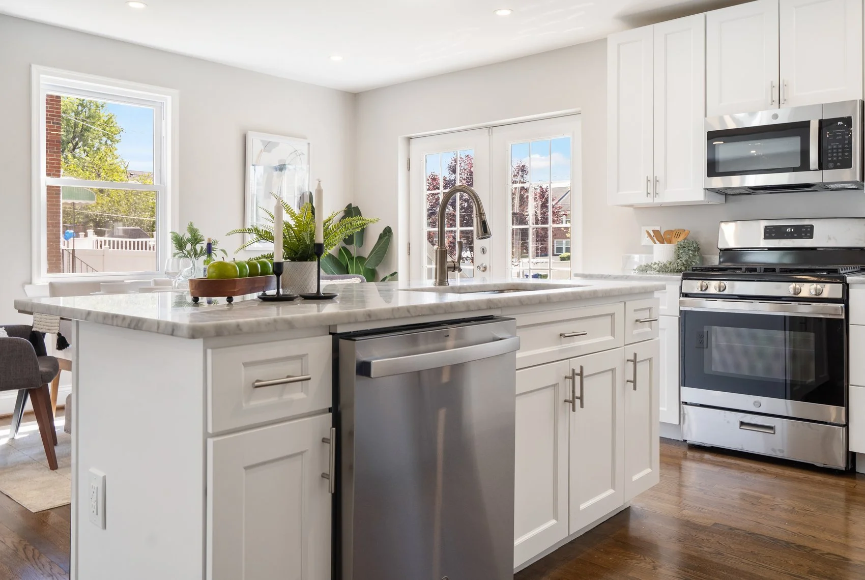 1247 e belvedere-34.jpg