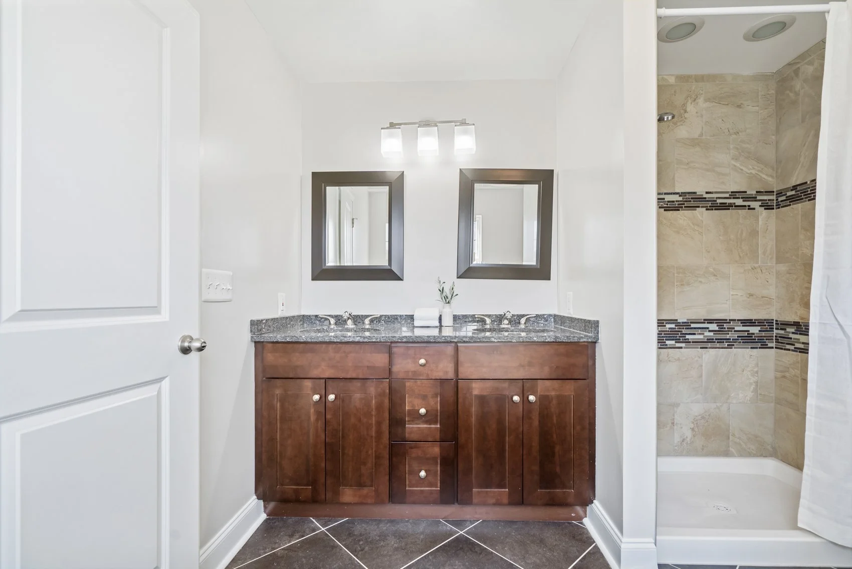 3907 carlisle-48.jpg