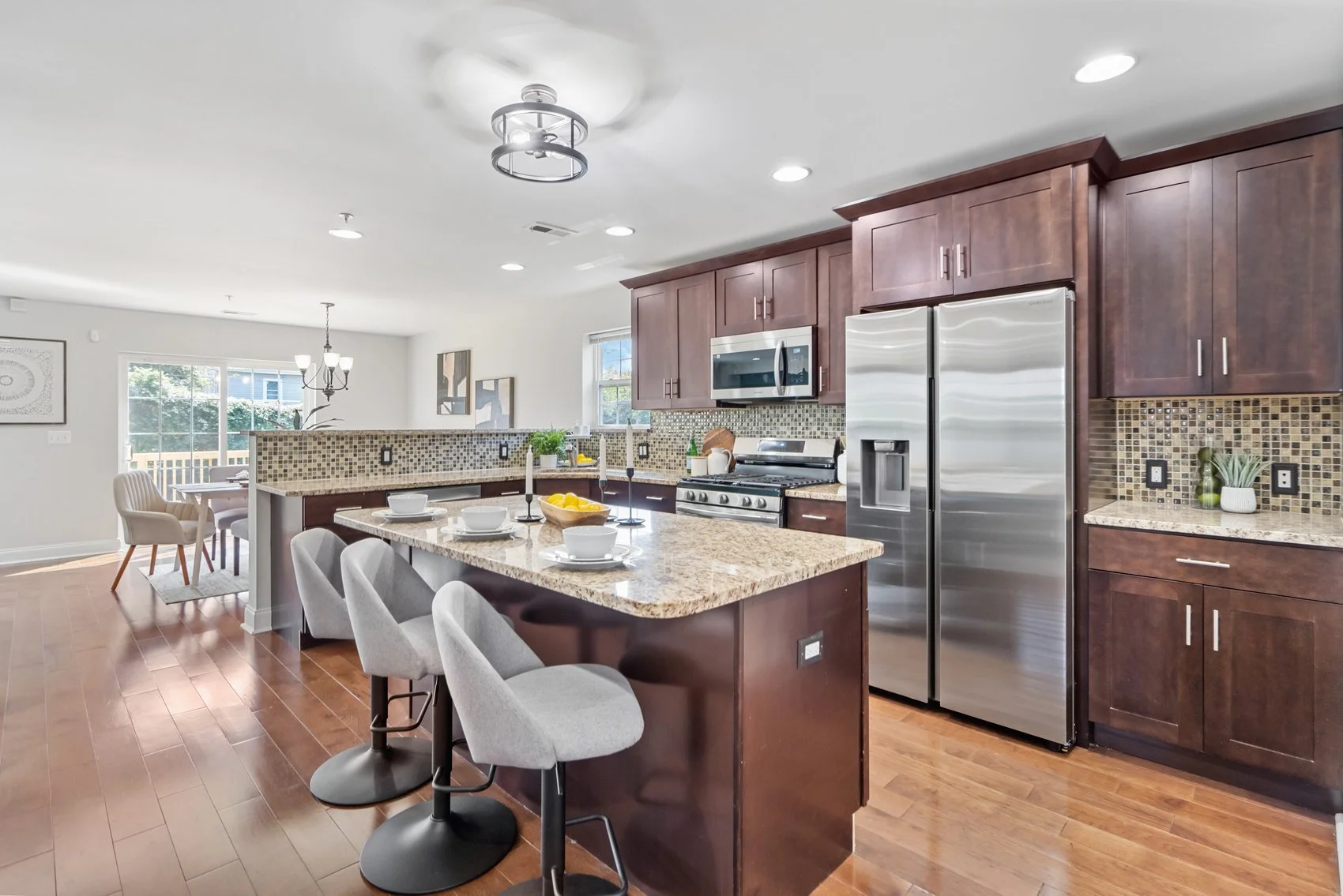 3907 carlisle-13.jpg