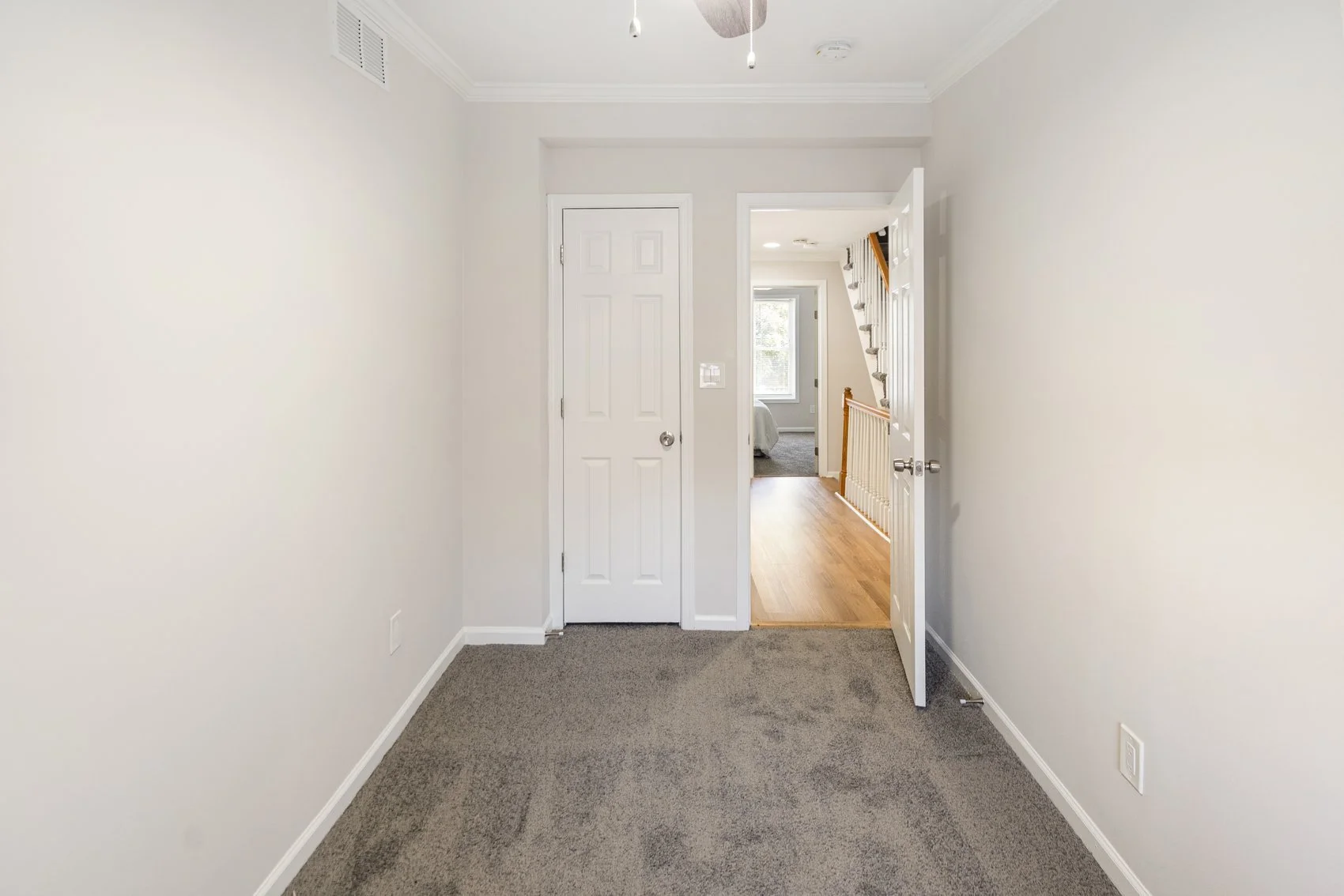 1746 s charles-30.jpg
