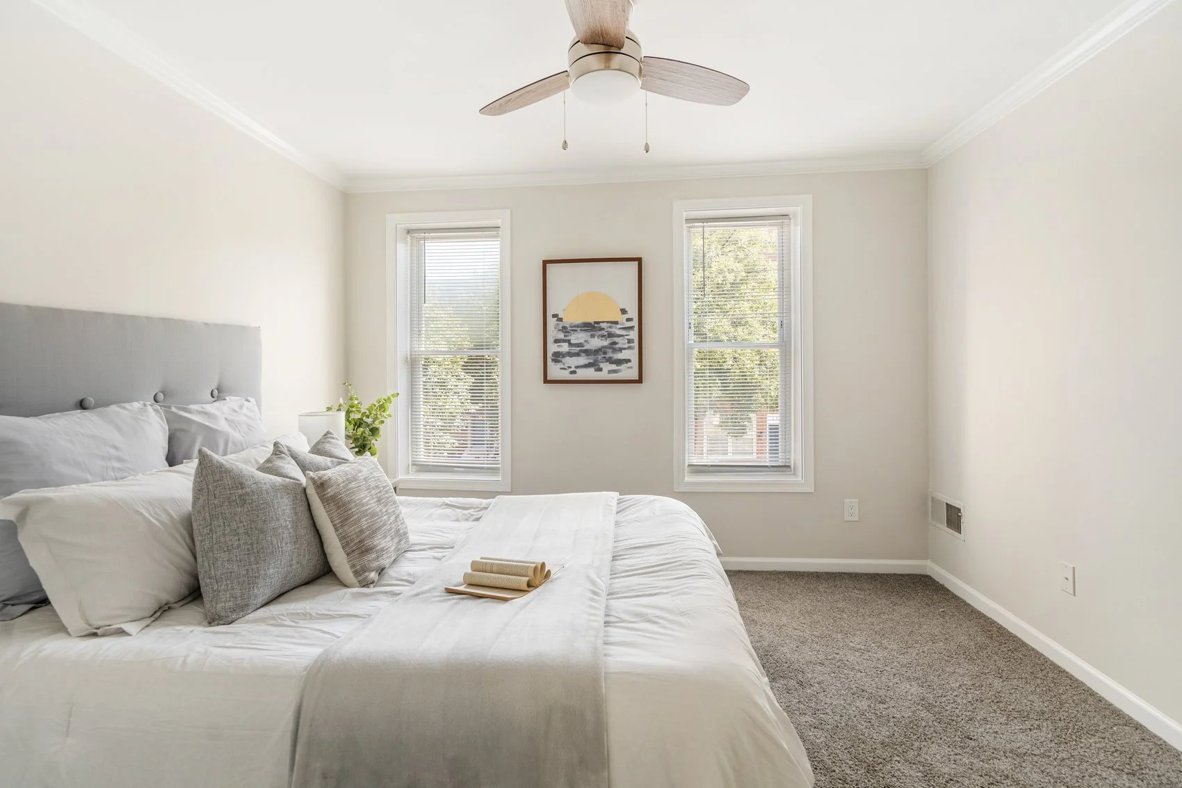 1746 s charles-25.jpg