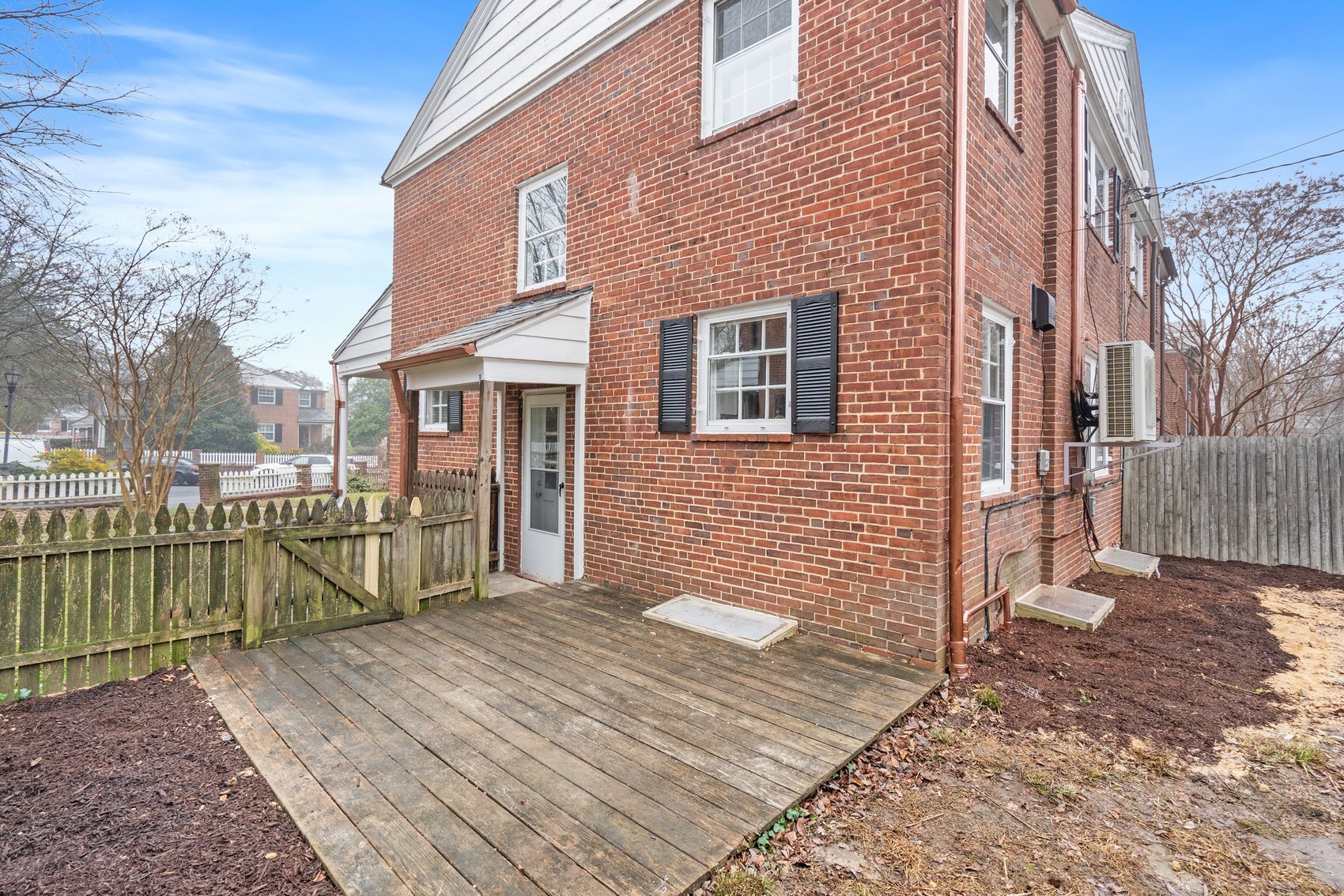 12 Southfield Pl-06.jpg